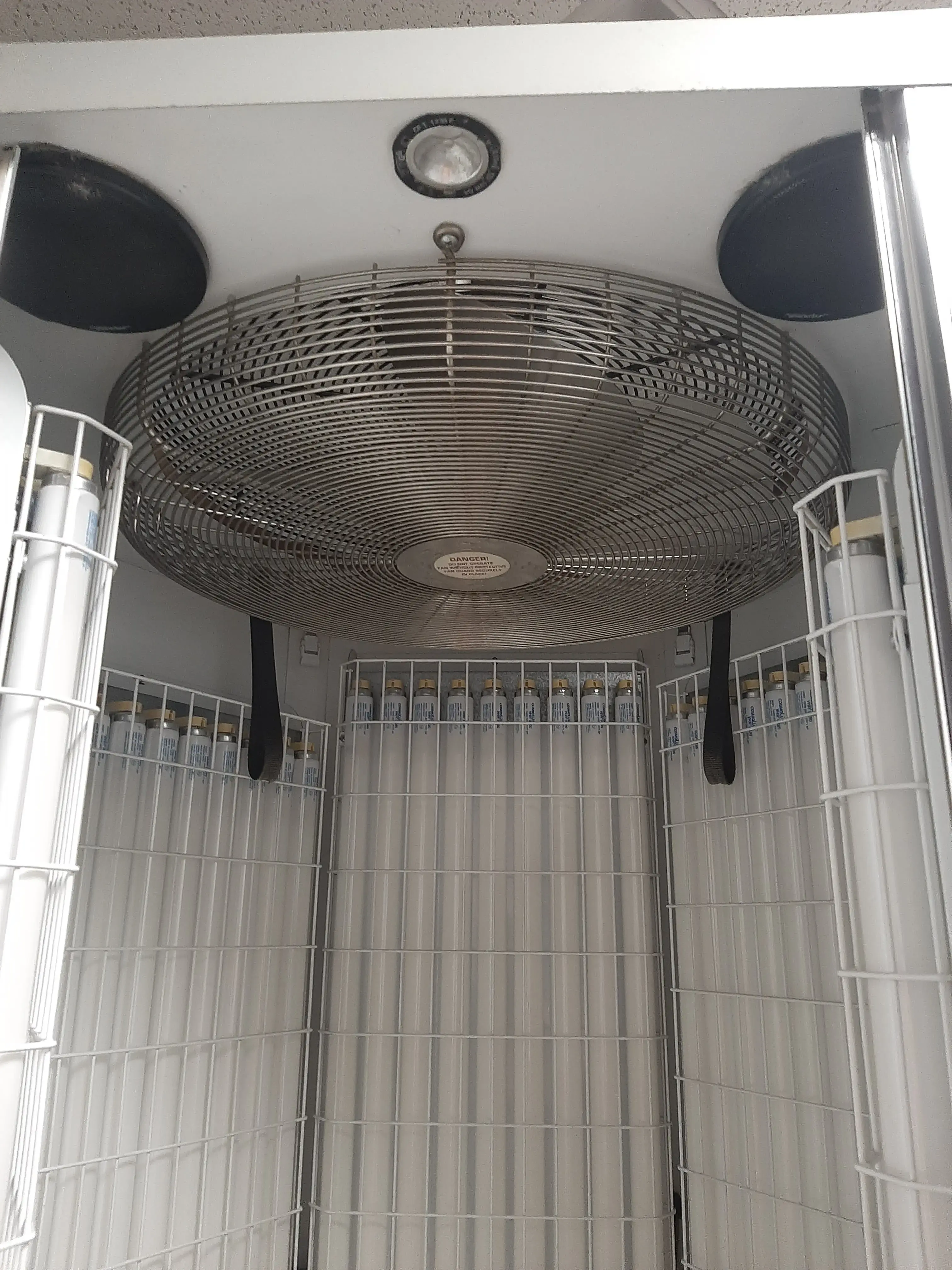 The Laundry Basket - Image 13