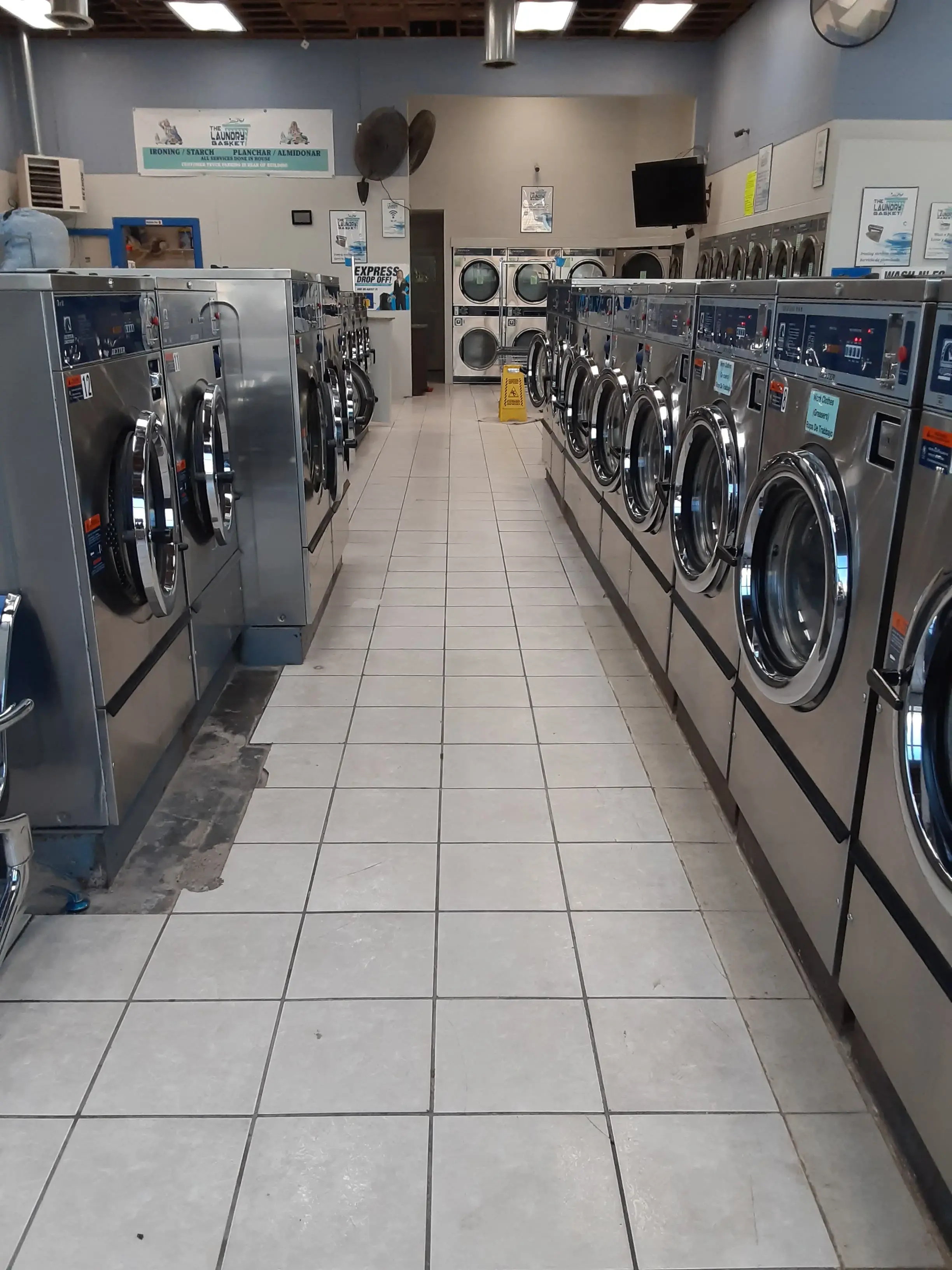 The Laundry Basket - Image 16