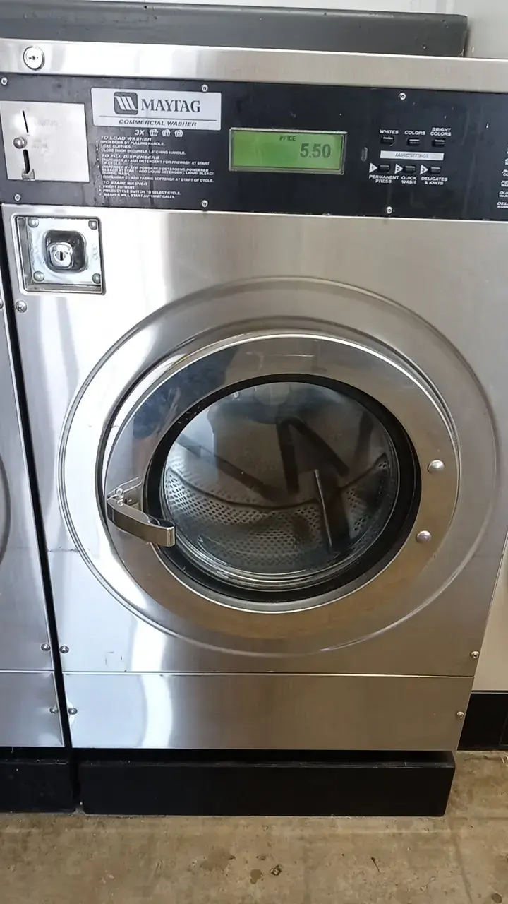 The Laundry Basket Coin Laundromat thumbnail 19