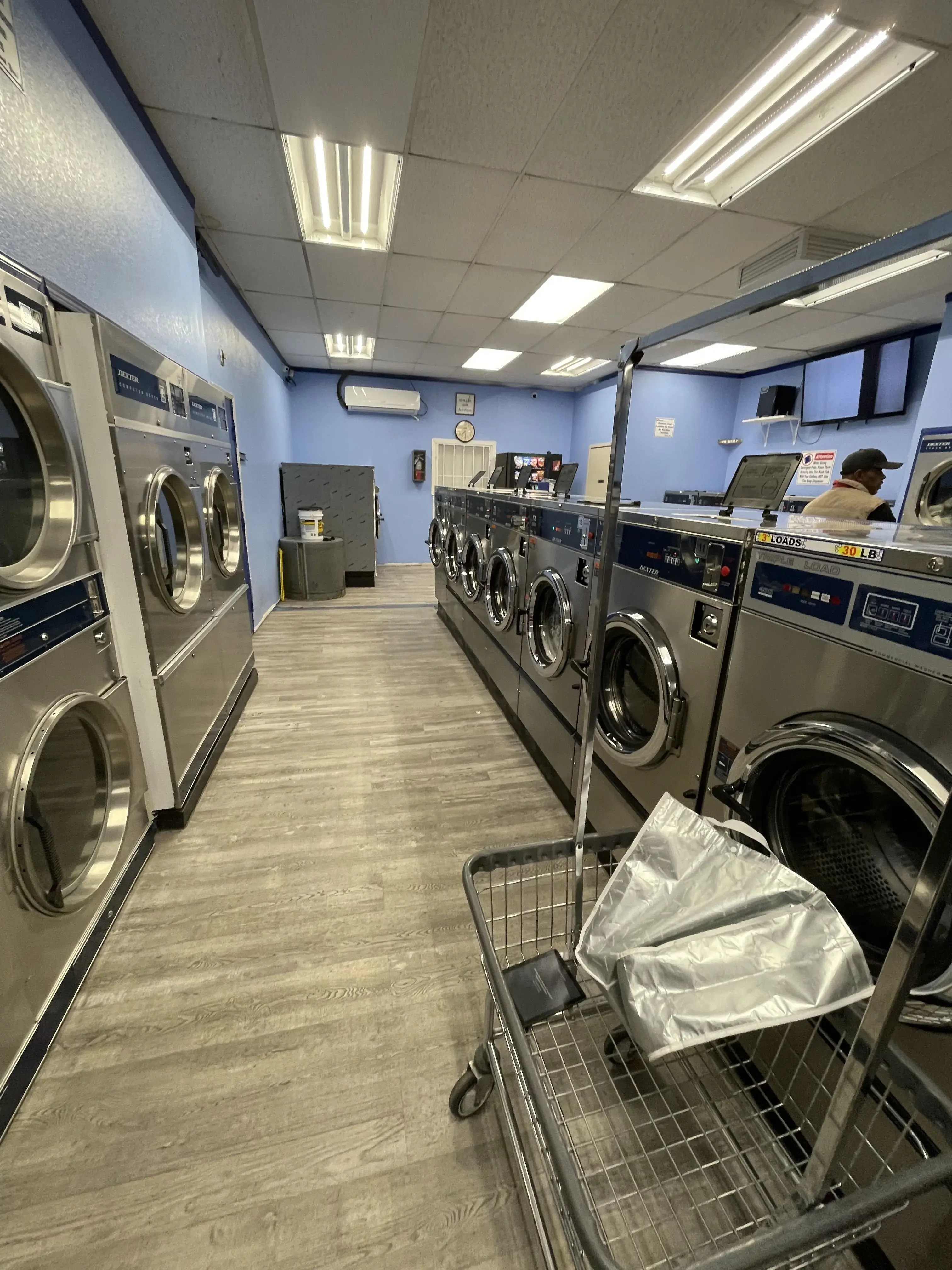 The Laundry Basket - Image 17