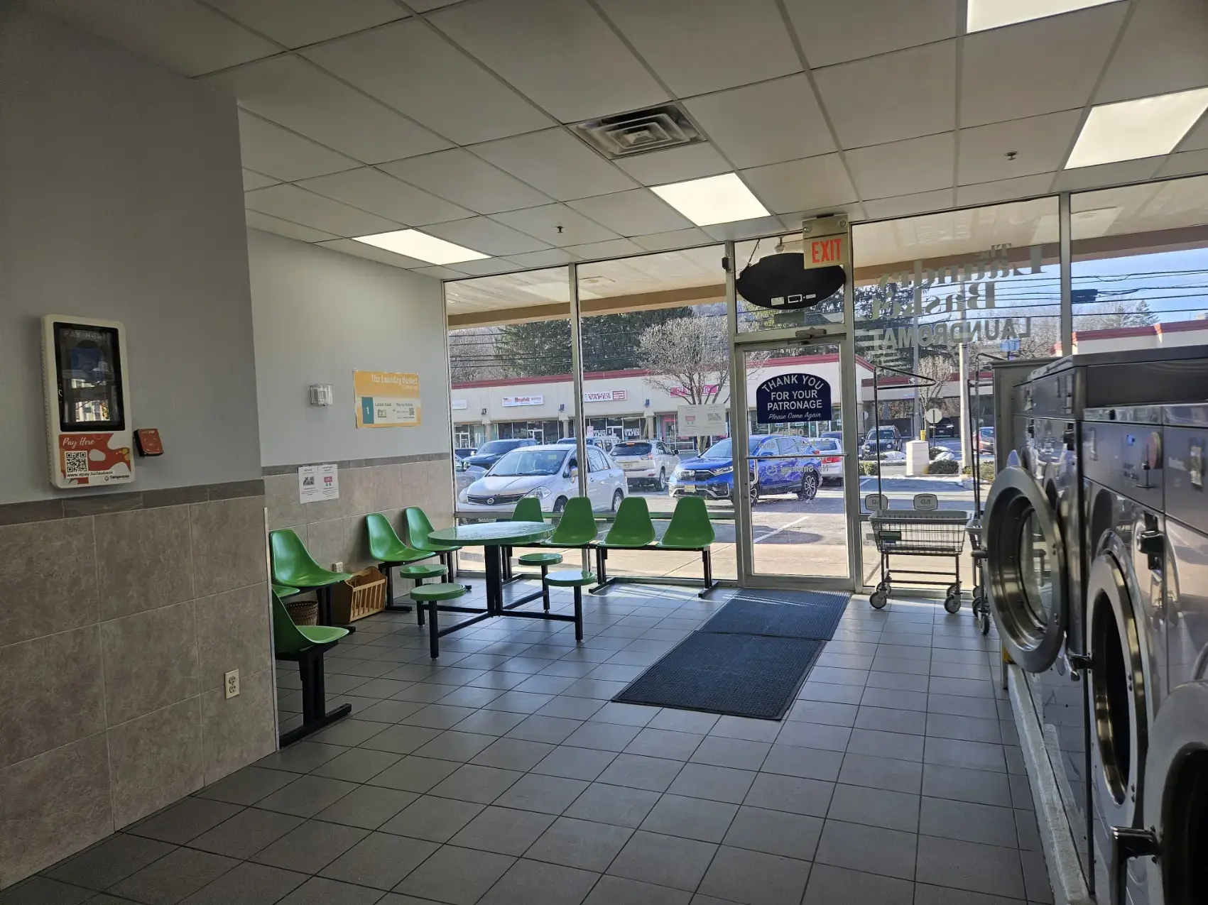 The Laundry Basket (Laundromat) - Image 1