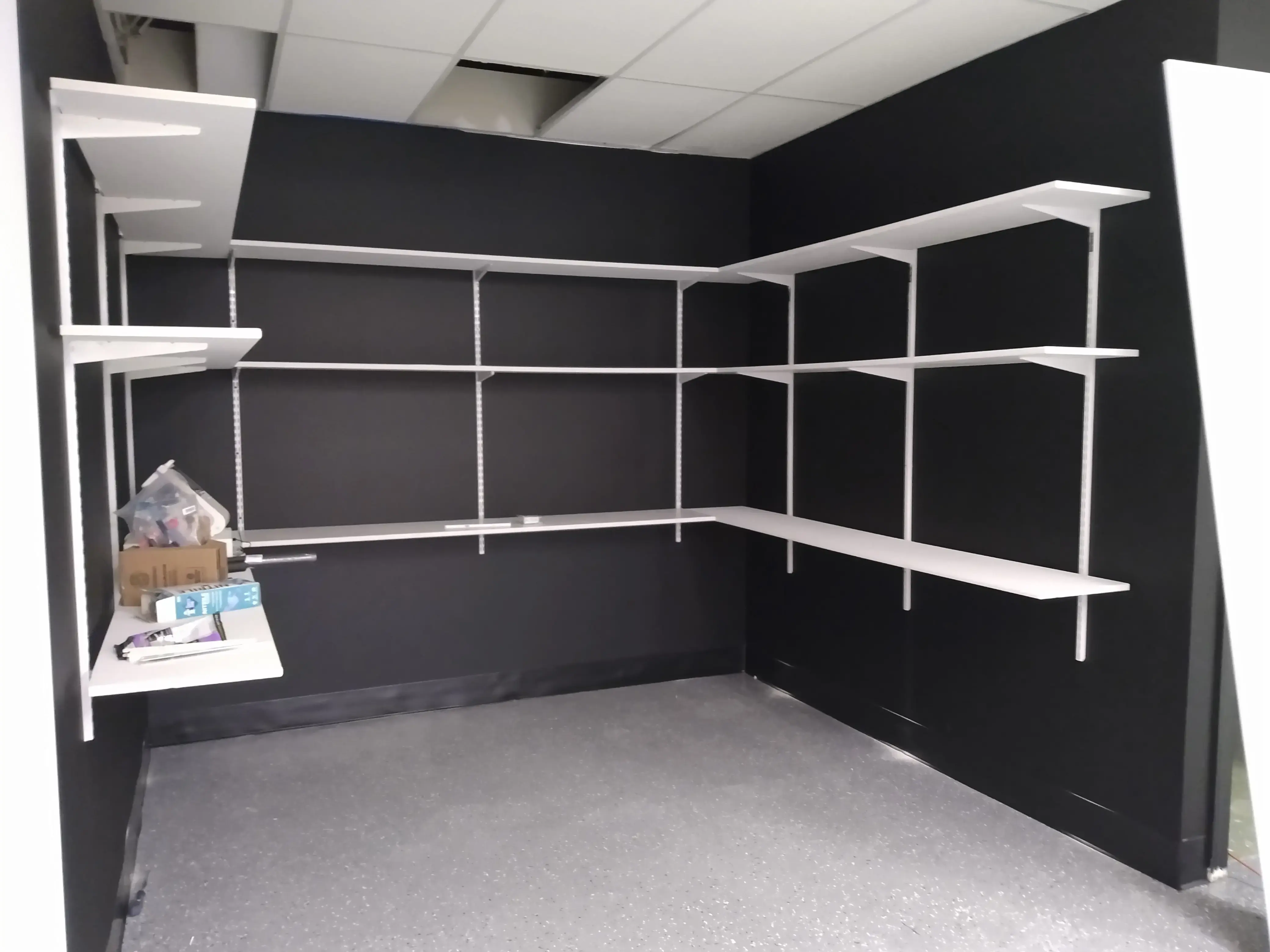 The Laundry Basket thumbnail 13