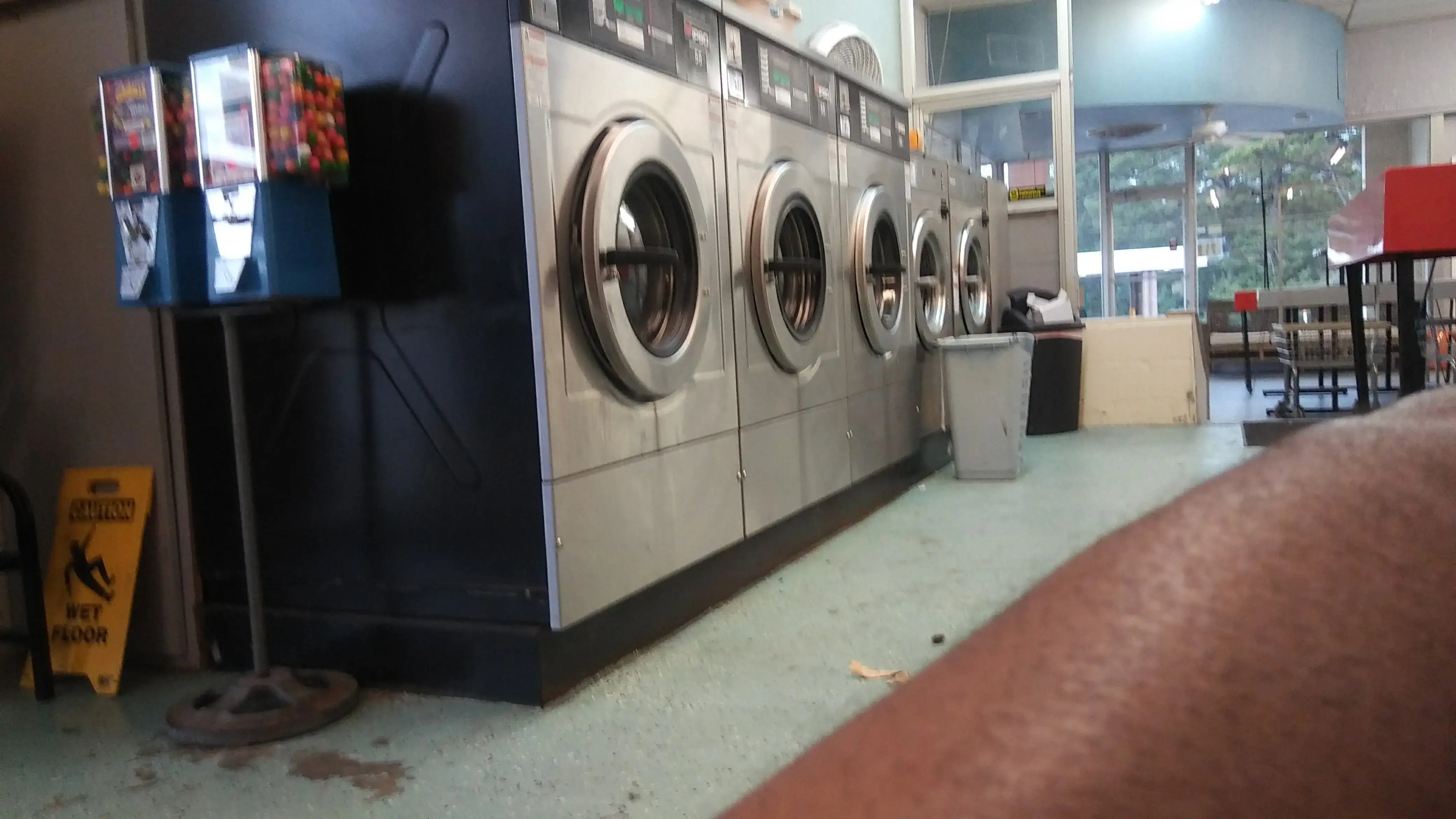 The Laundry Basket thumbnail 5