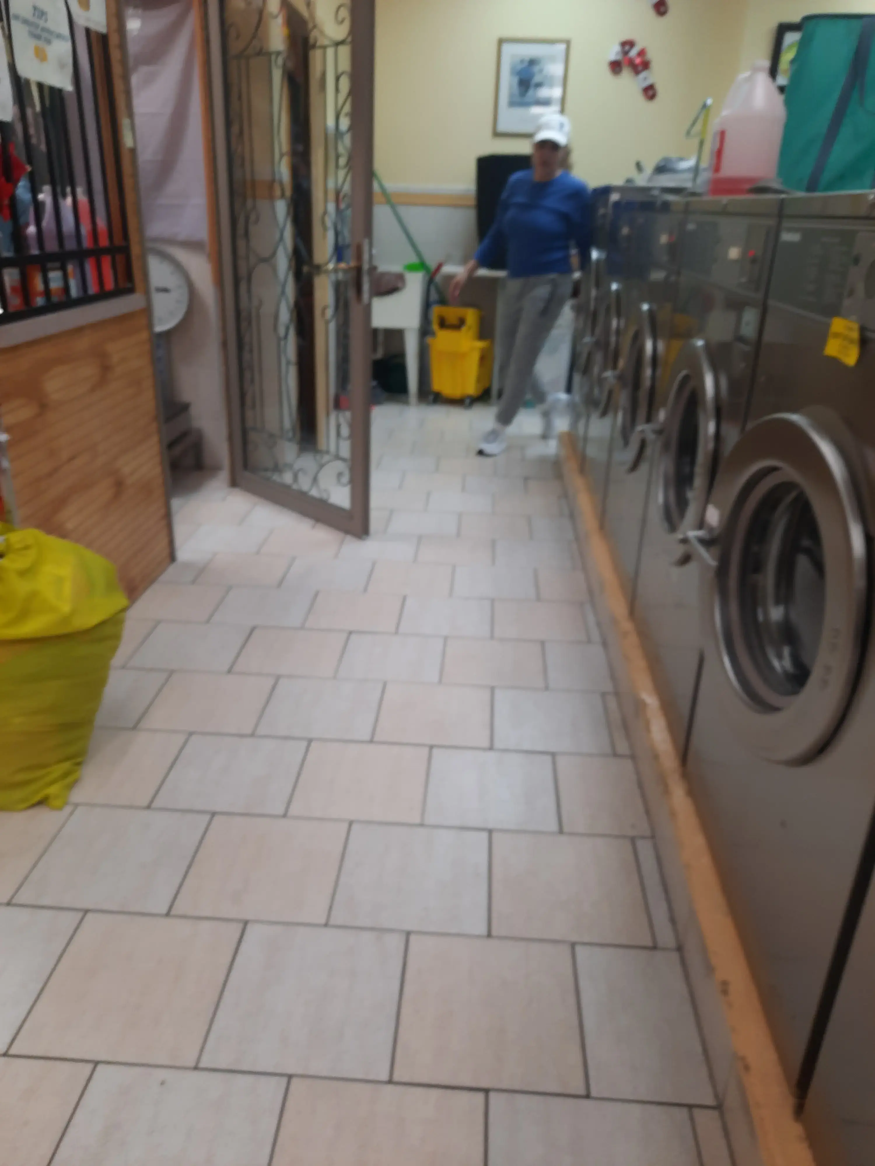 The Laundry Basket thumbnail 7