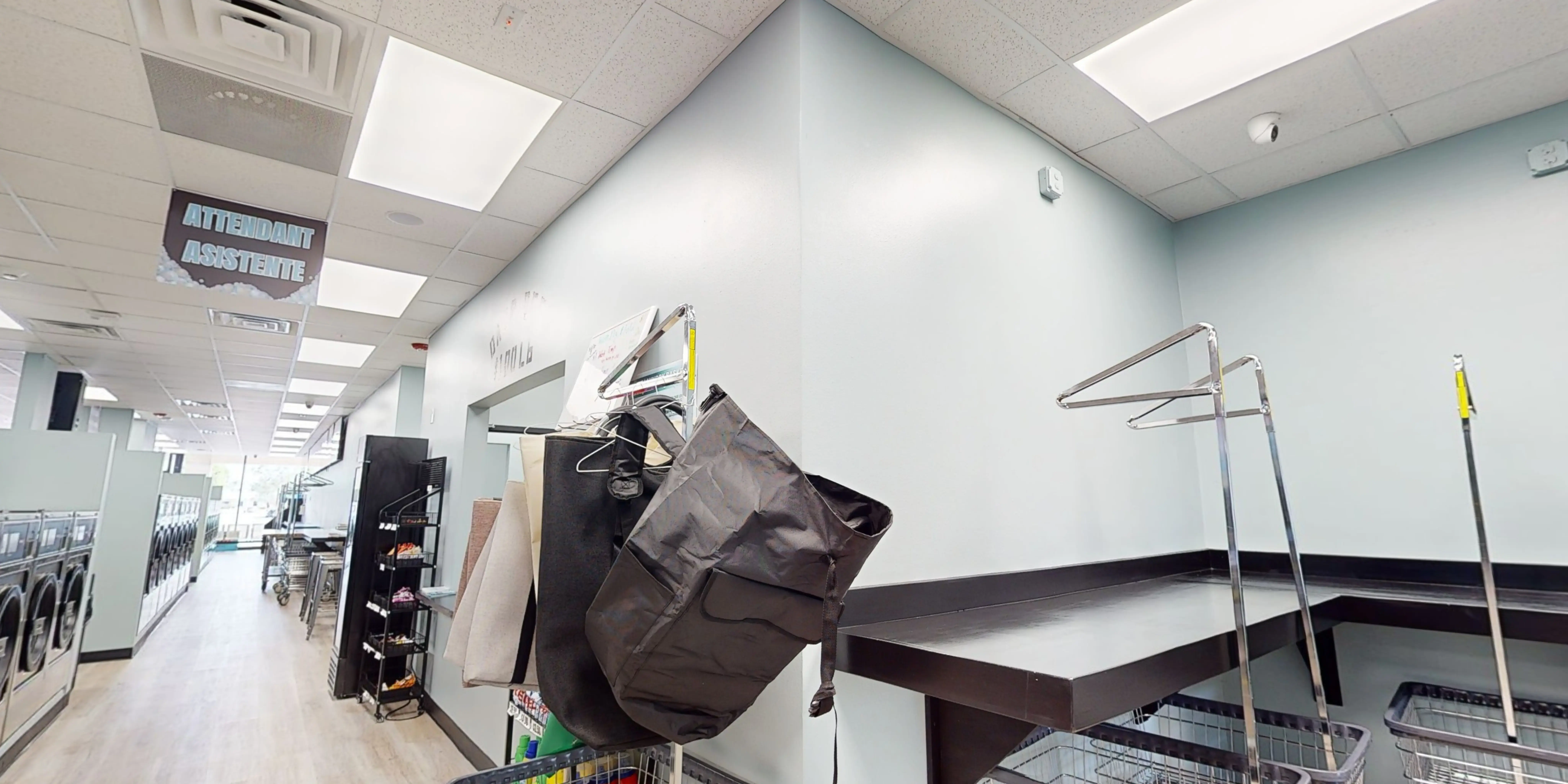 The Laundry Basket - Image 16