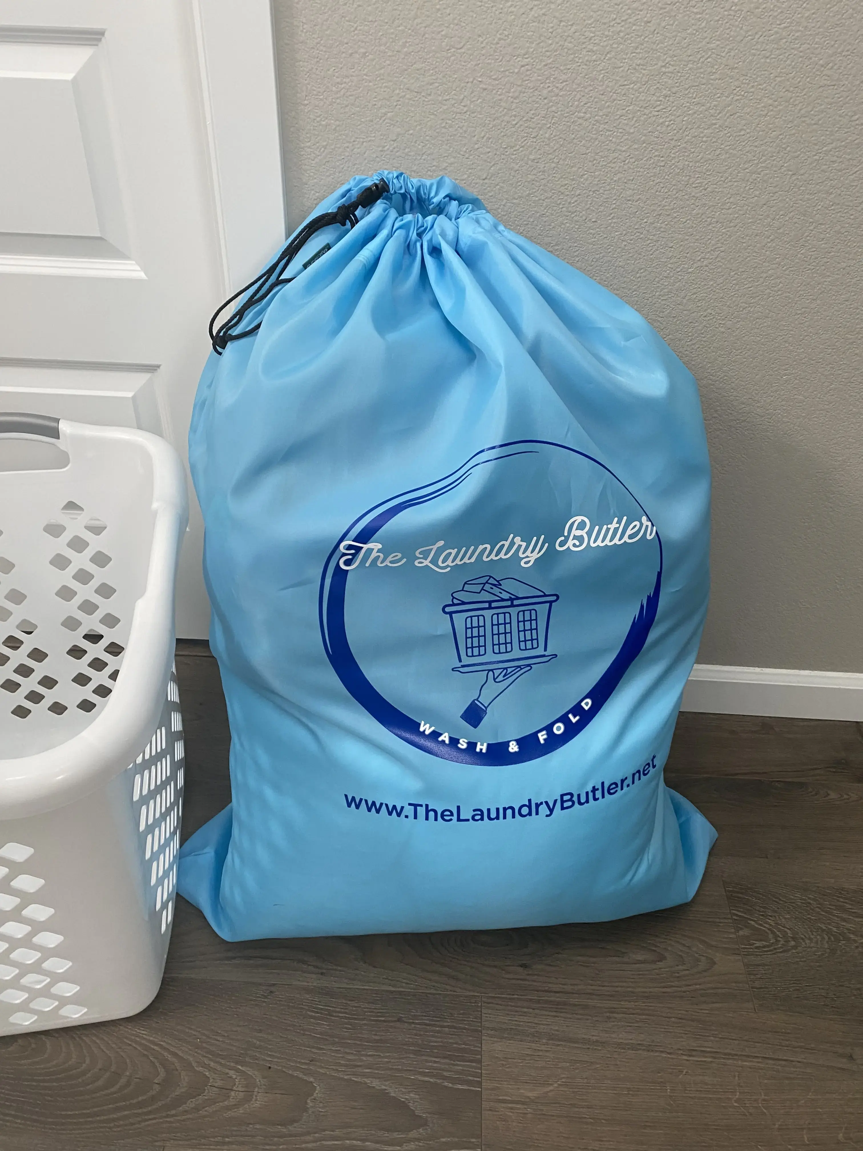 The Laundry Butler - Pickup & Delivery thumbnail 4