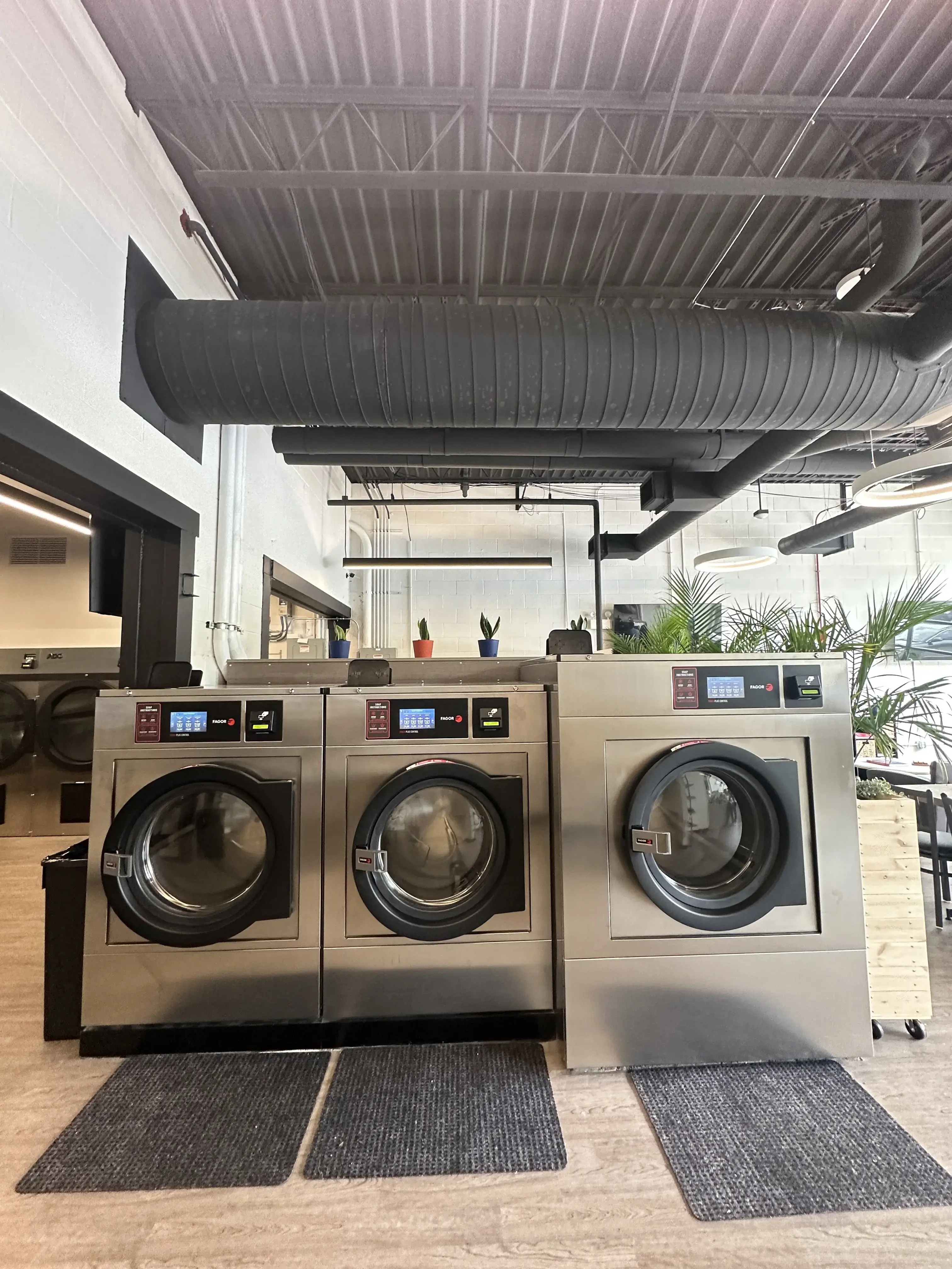The Laundry Cafe - Evanston - Image 18