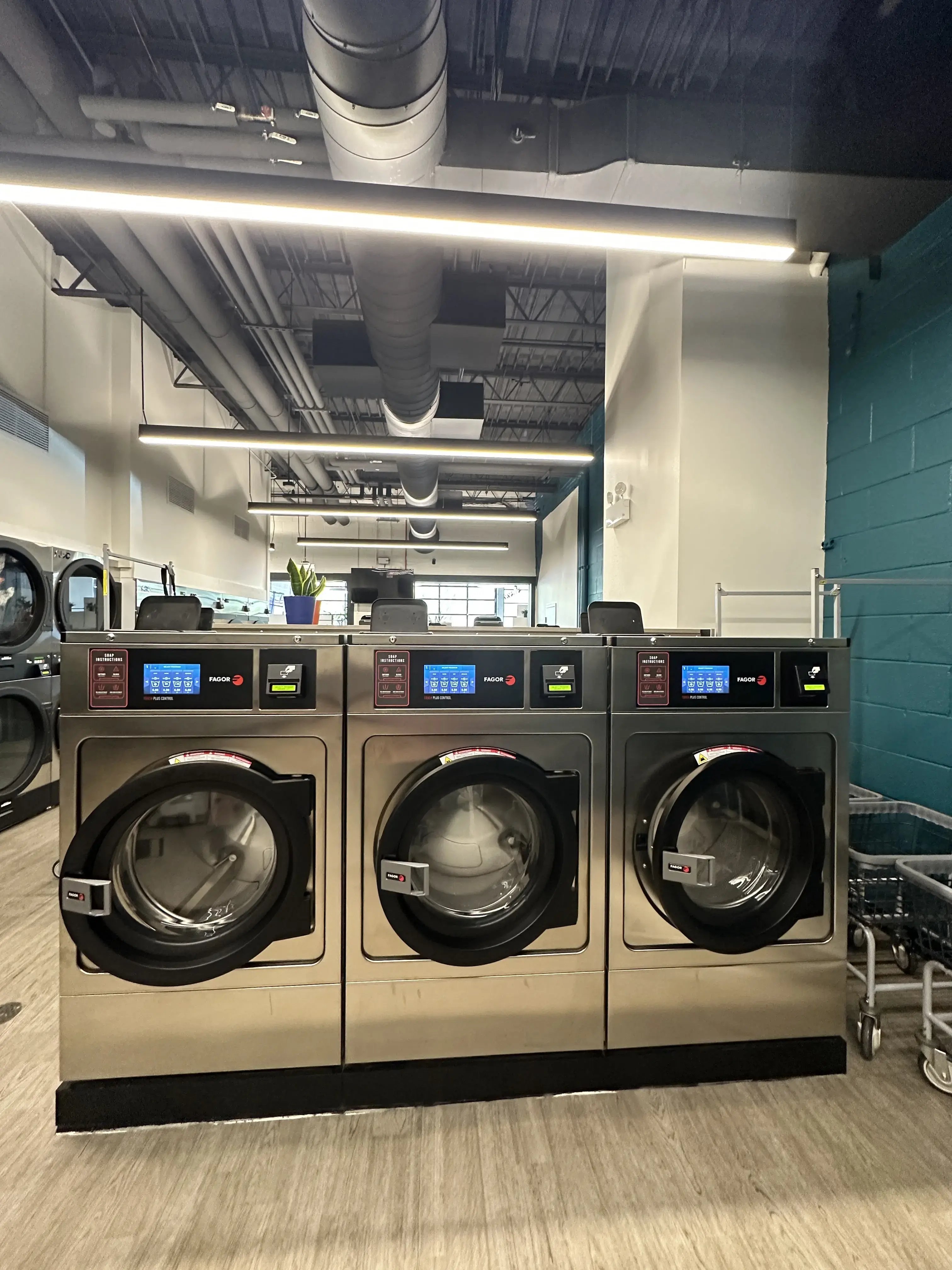 The Laundry Cafe - Evanston - Image 20