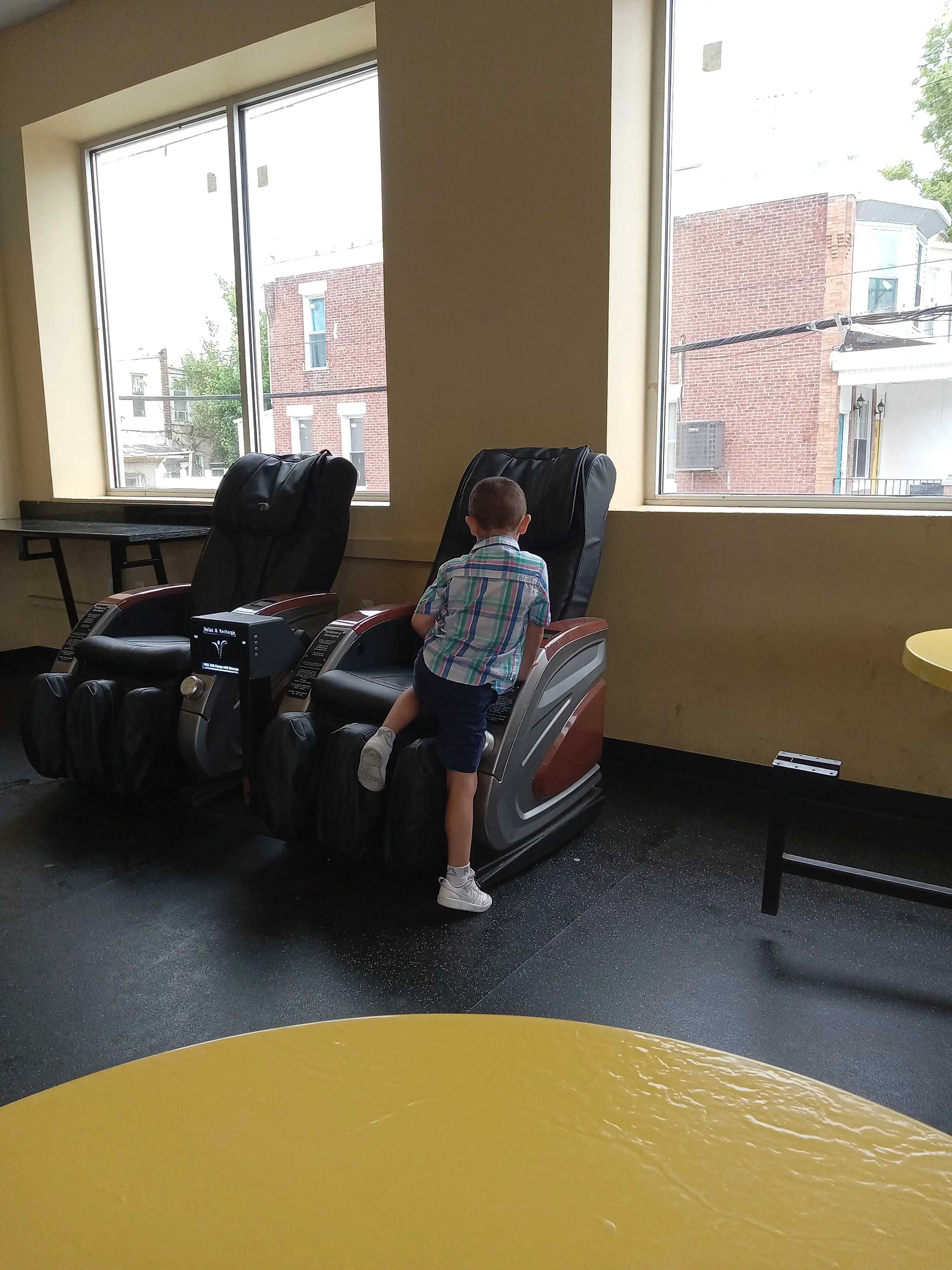 The Laundry Cafe - Image 9