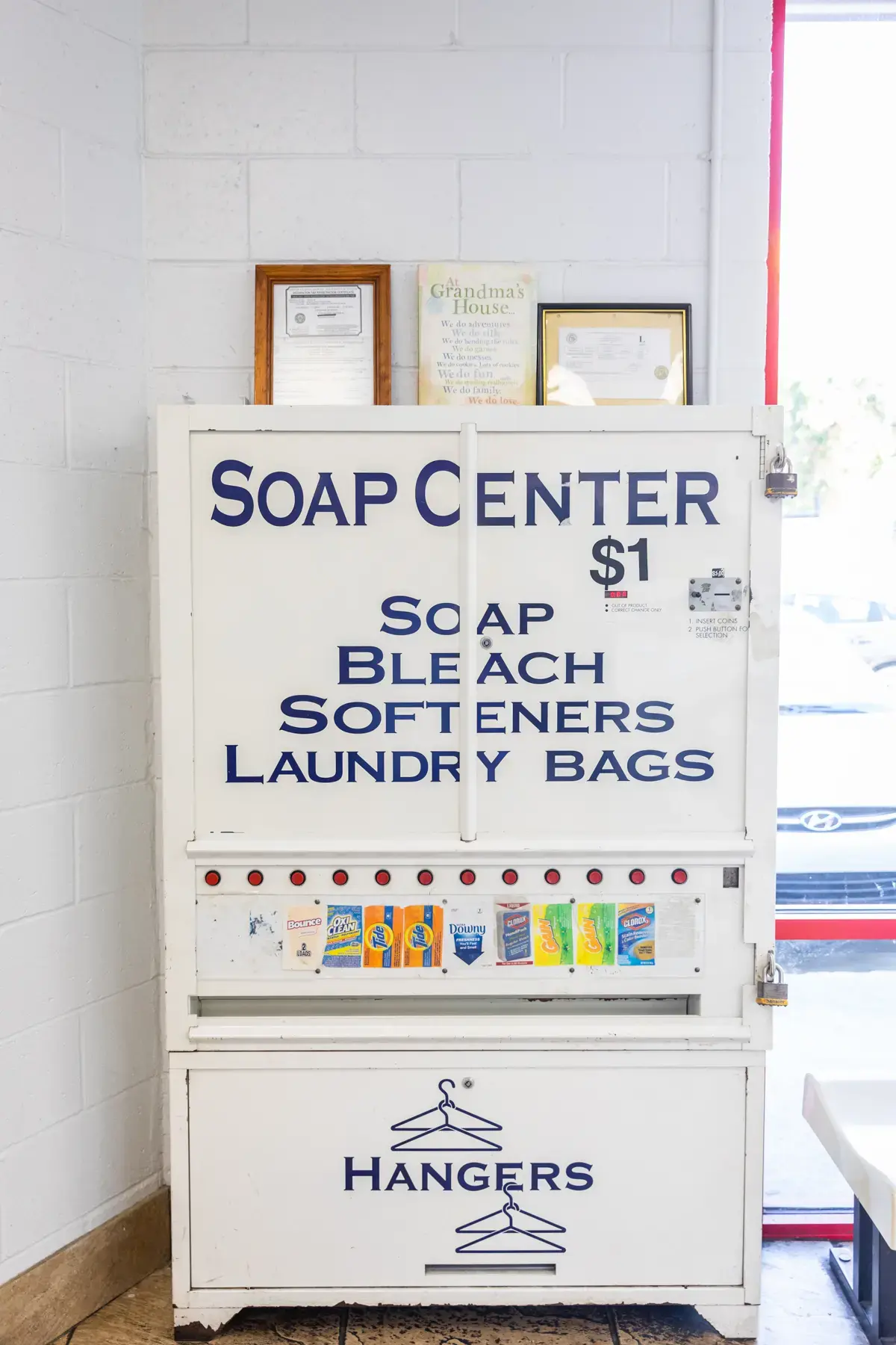 The Laundry Centers - East Hollowell Pkwy - Image 6