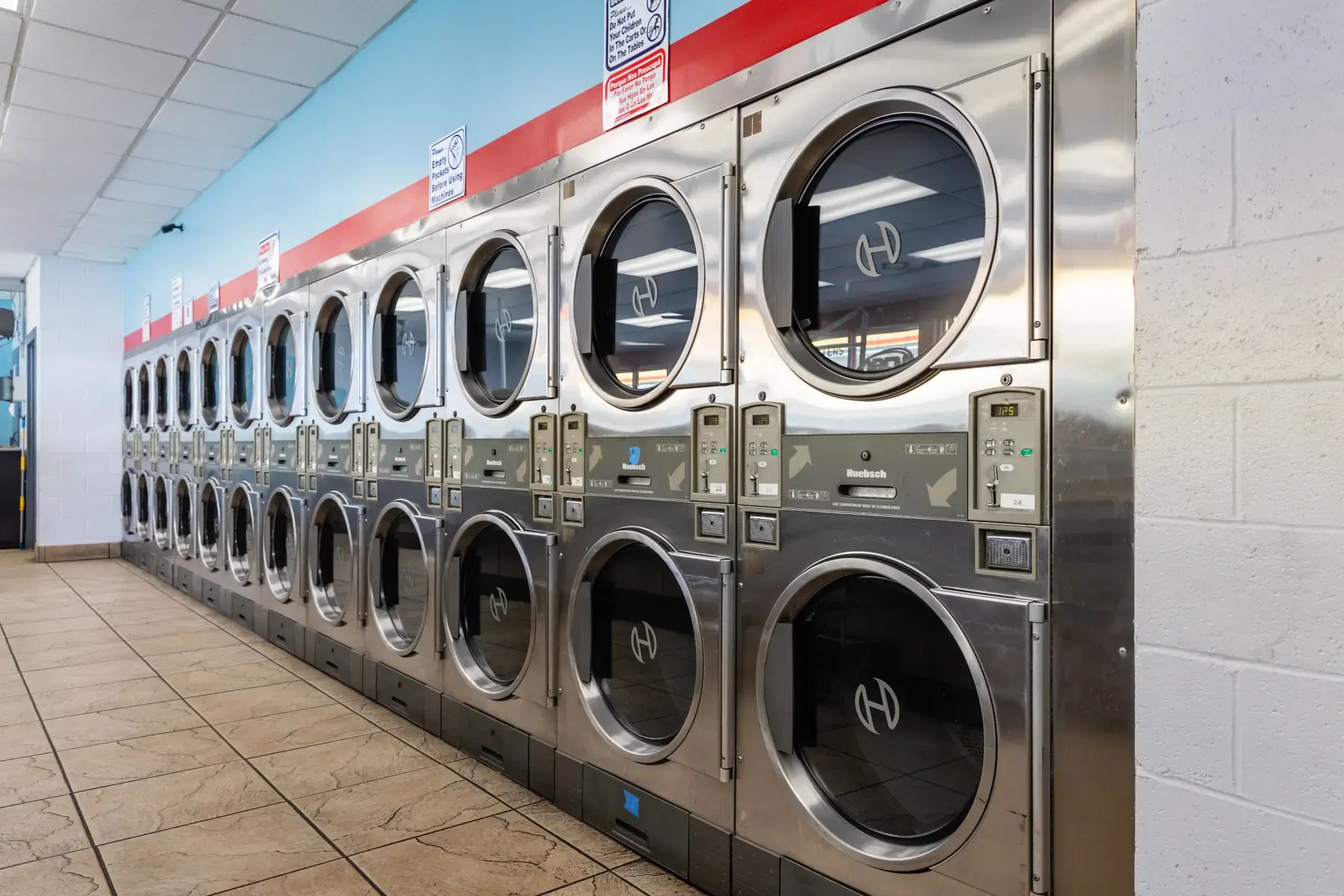 The Laundry Centers - East Hollowell Pkwy thumbnail 1