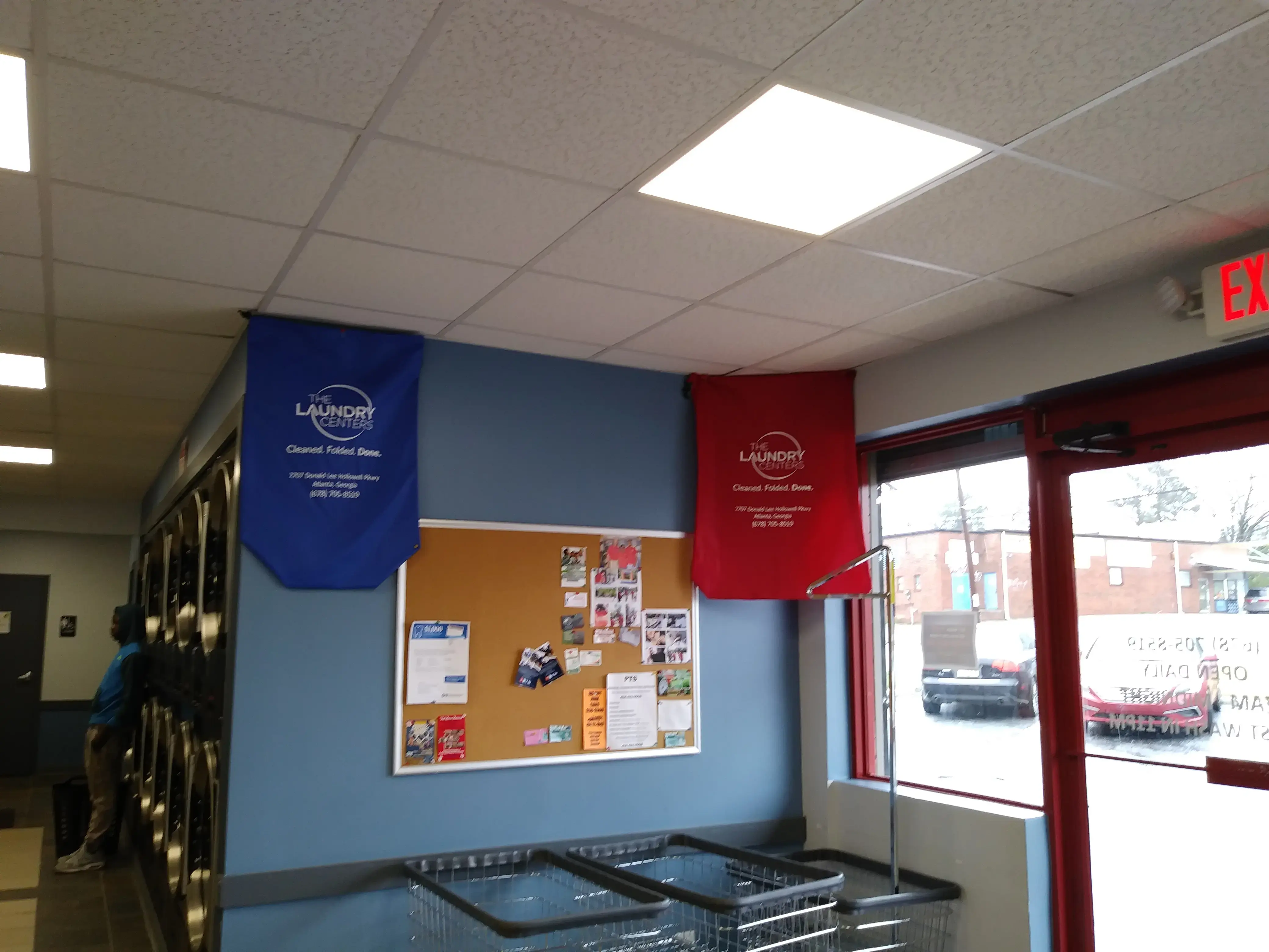 The Laundry Centers - West Hollowell Pkwy thumbnail 12