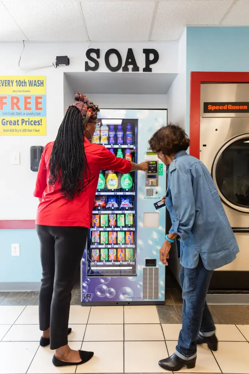 The Laundry Centers - West Hollowell Pkwy - Image 13