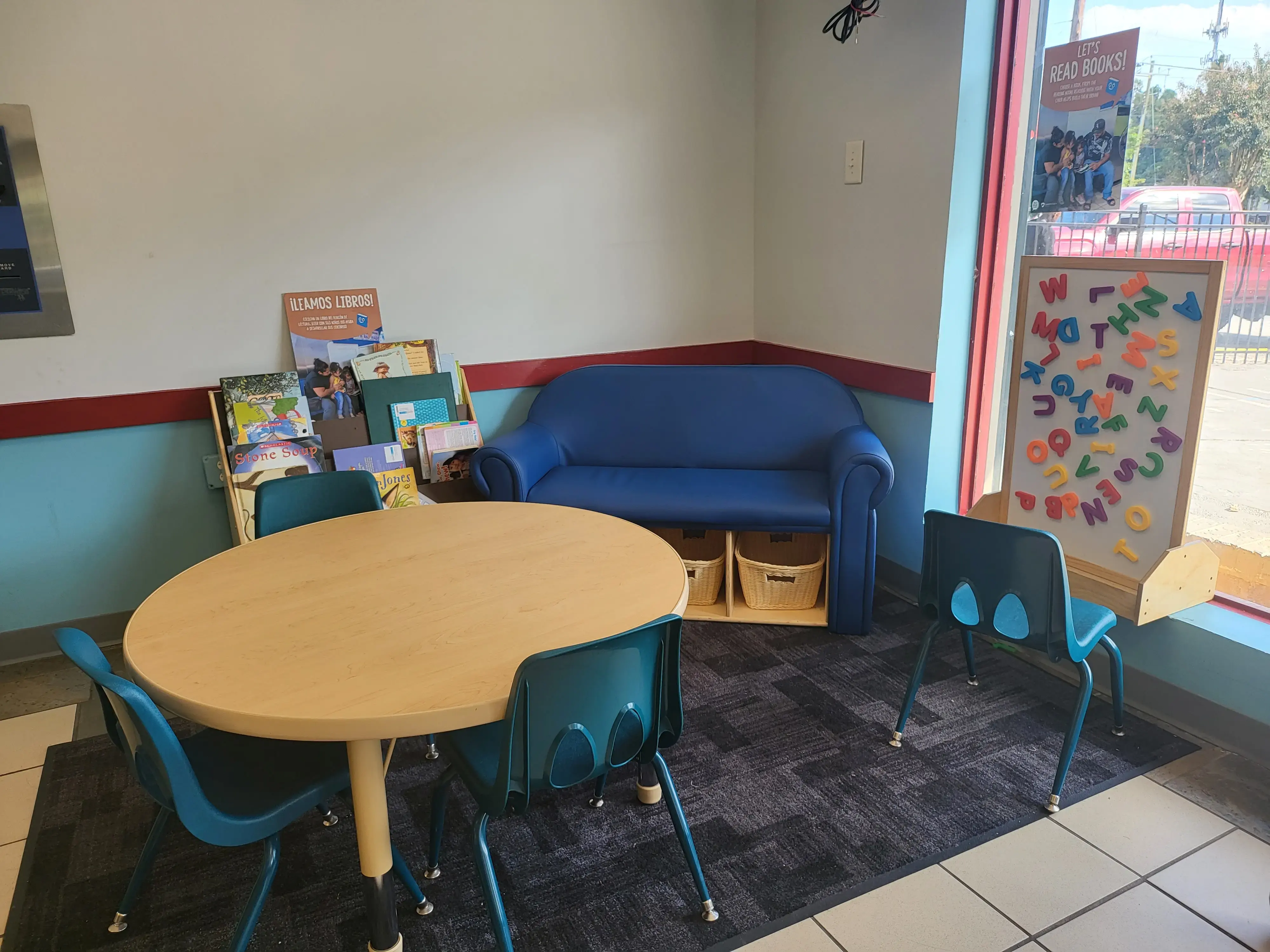 The Laundry Centers - West Hollowell Pkwy thumbnail 18