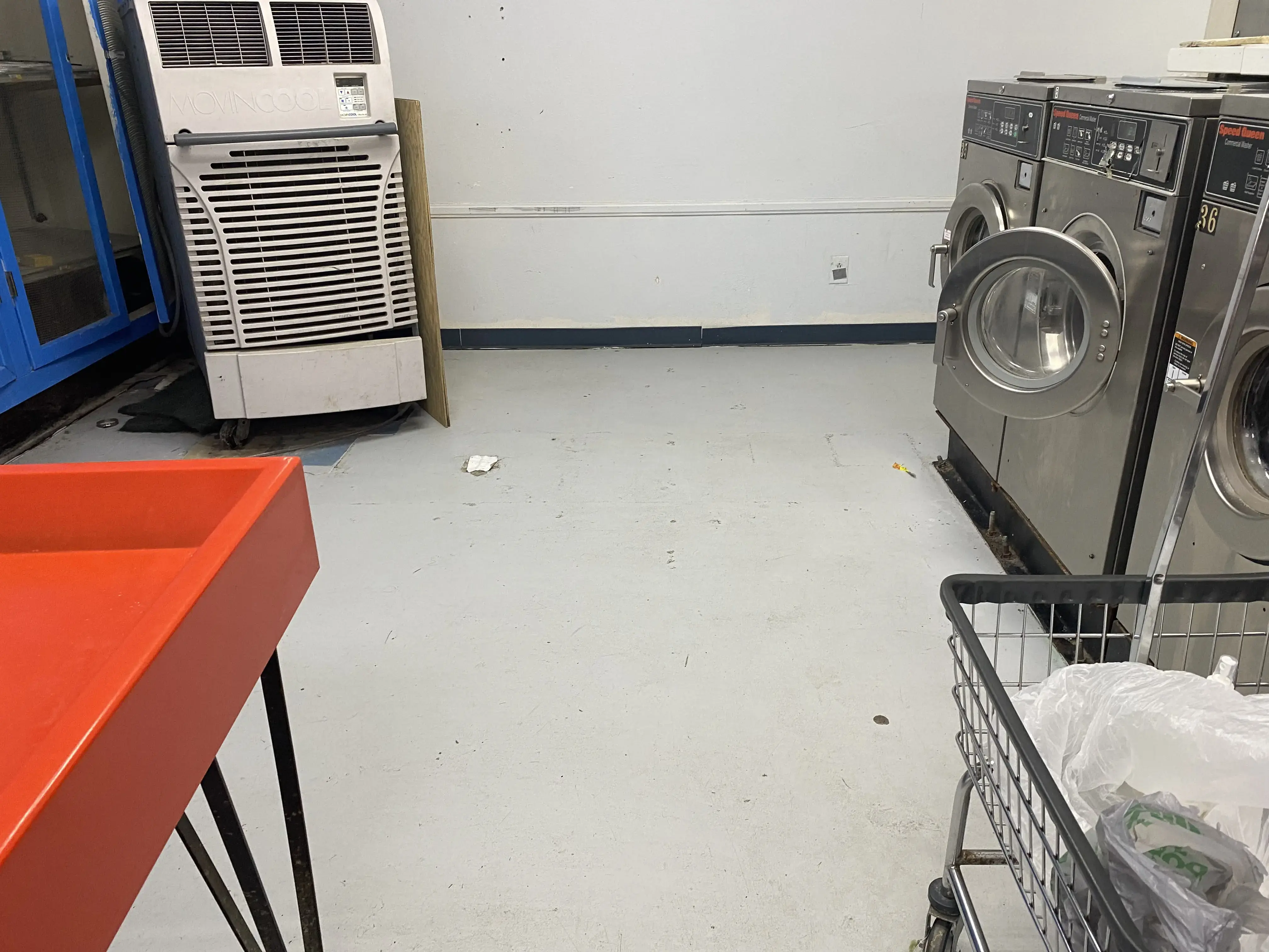 The Laundry Depot Laundromat thumbnail 17