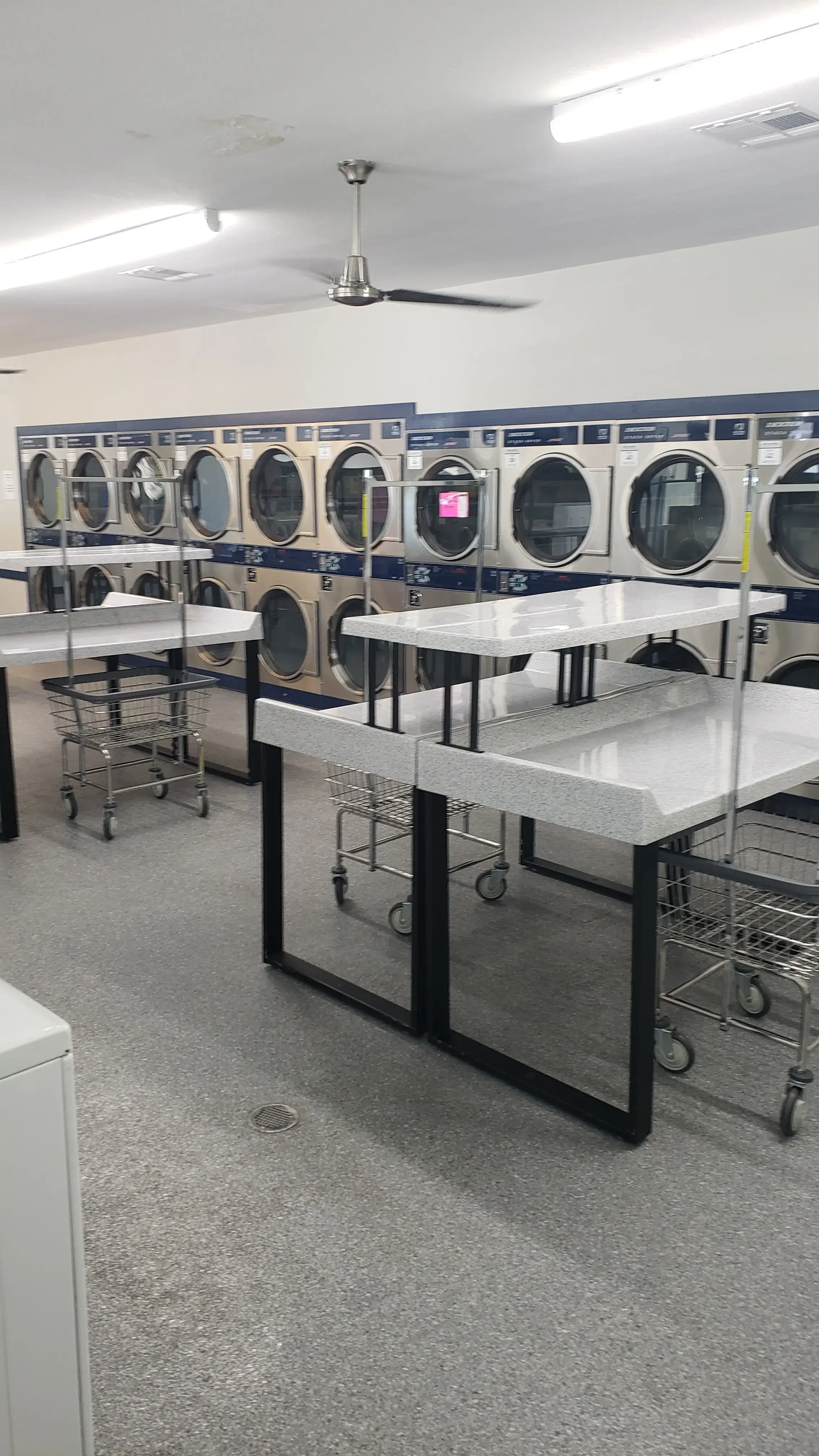 The Laundry Depot - Image 14