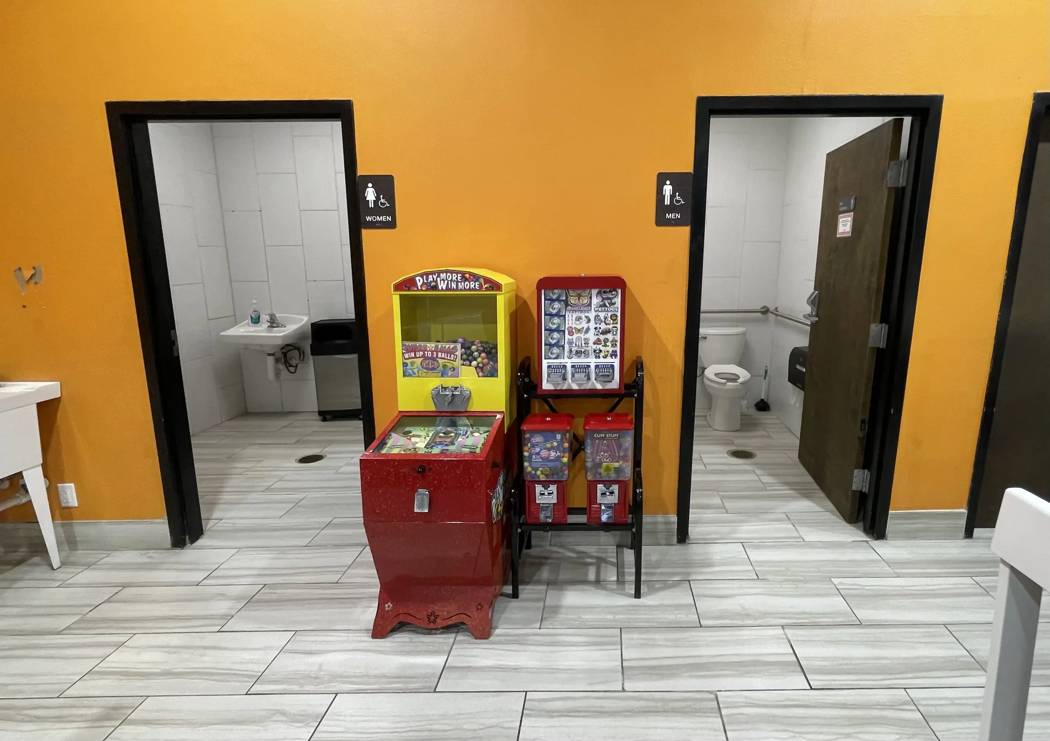 The Laundry Express - Thousand Oaks - Wash & Fold Service - Image 6