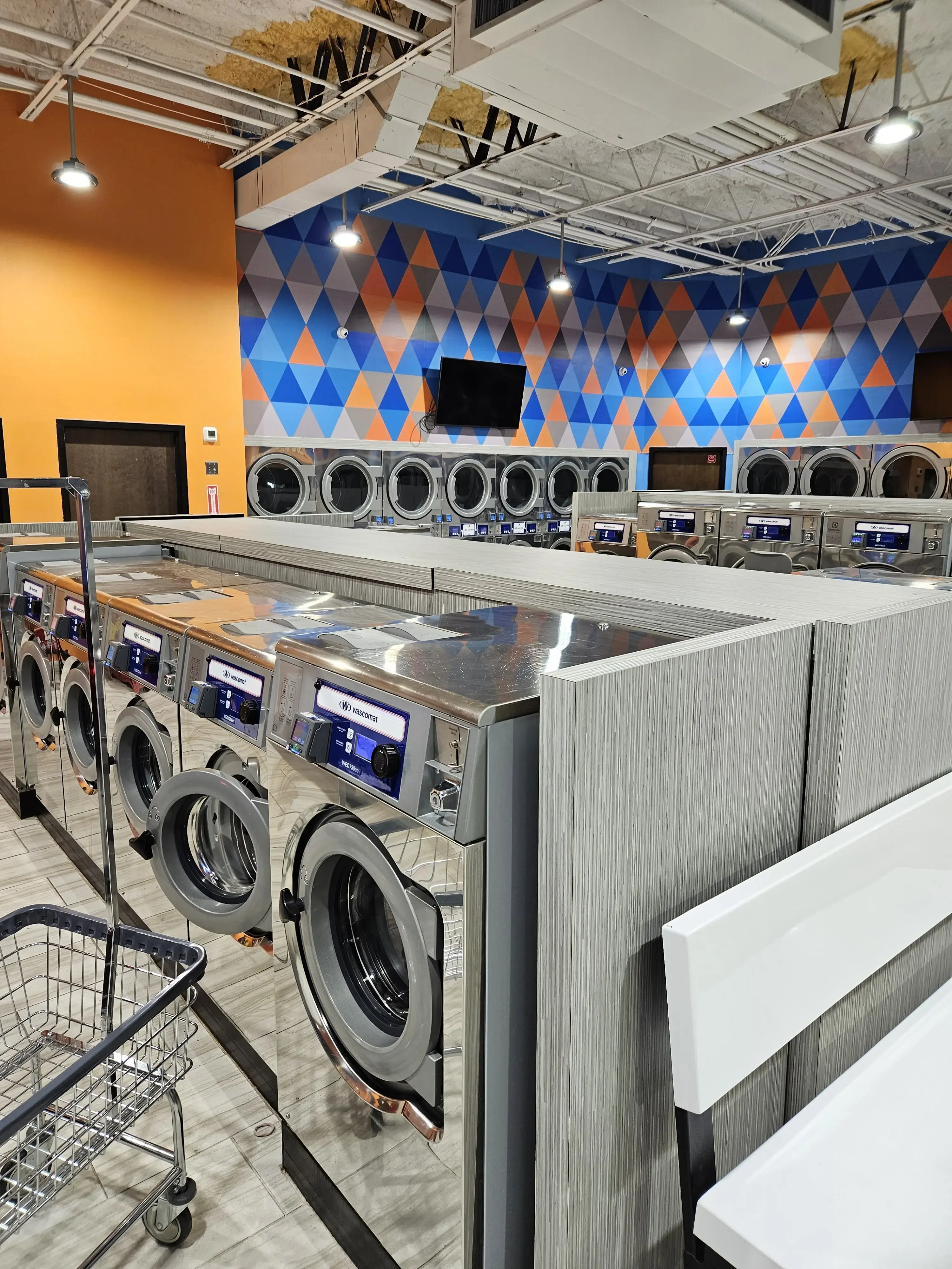 The Laundry Express - Thousand Oaks - Wash & Fold Service - Image 2