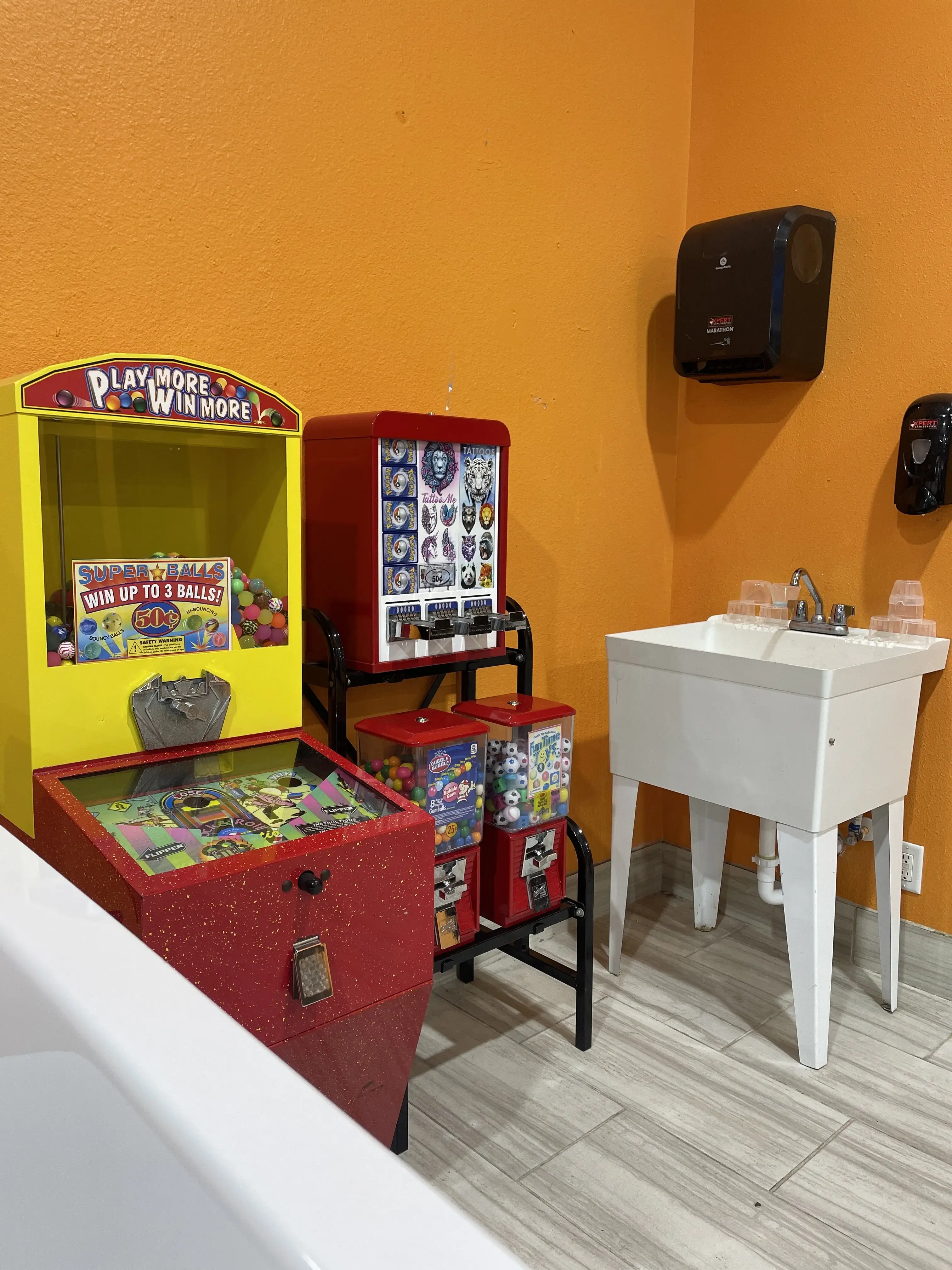 The Laundry Express - Thousand Oaks - Wash & Fold Service - Image 12