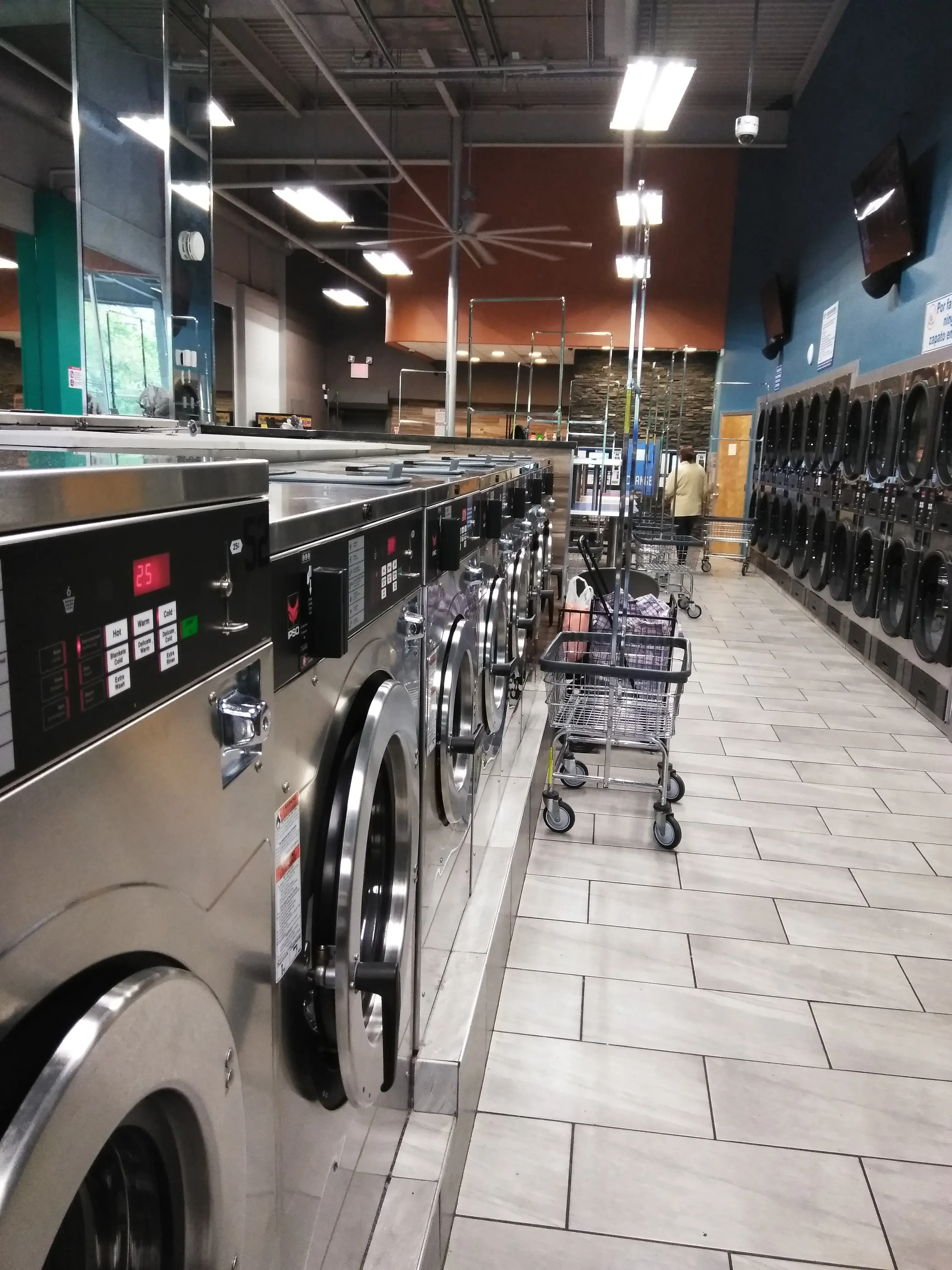 The Laundry Guys - Image 9