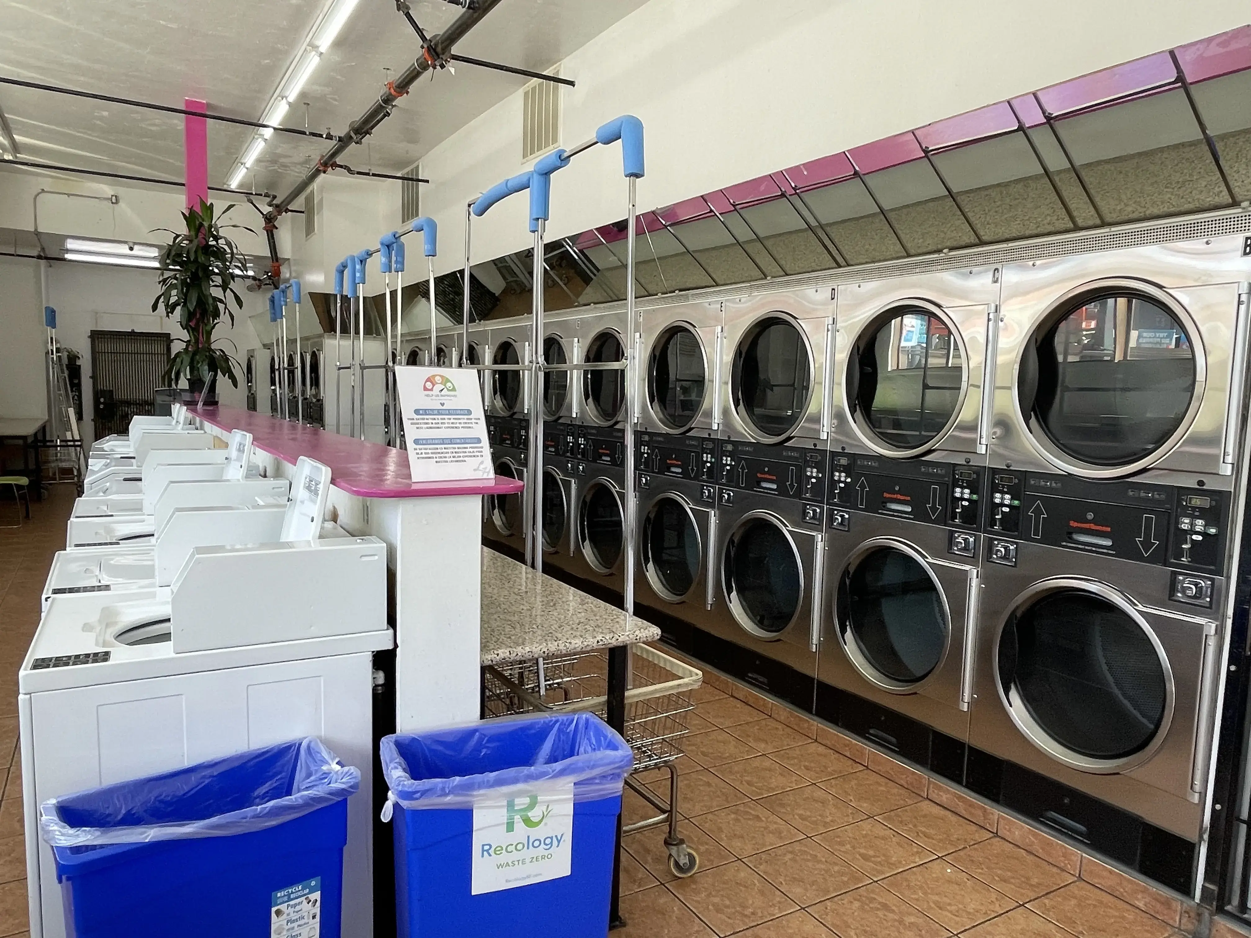 The Laundry Hub SF location