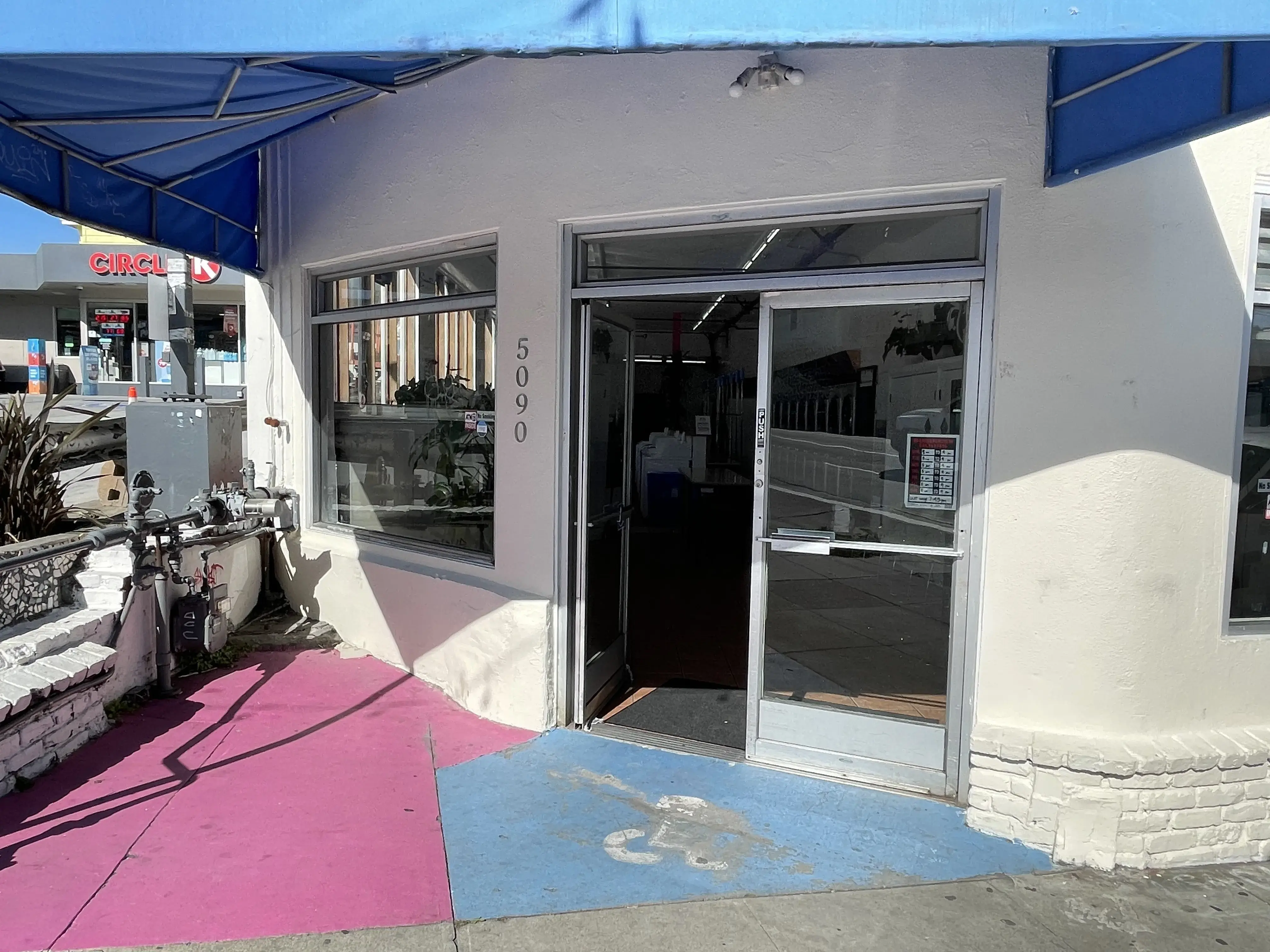 The Laundry Hub SF thumbnail 10