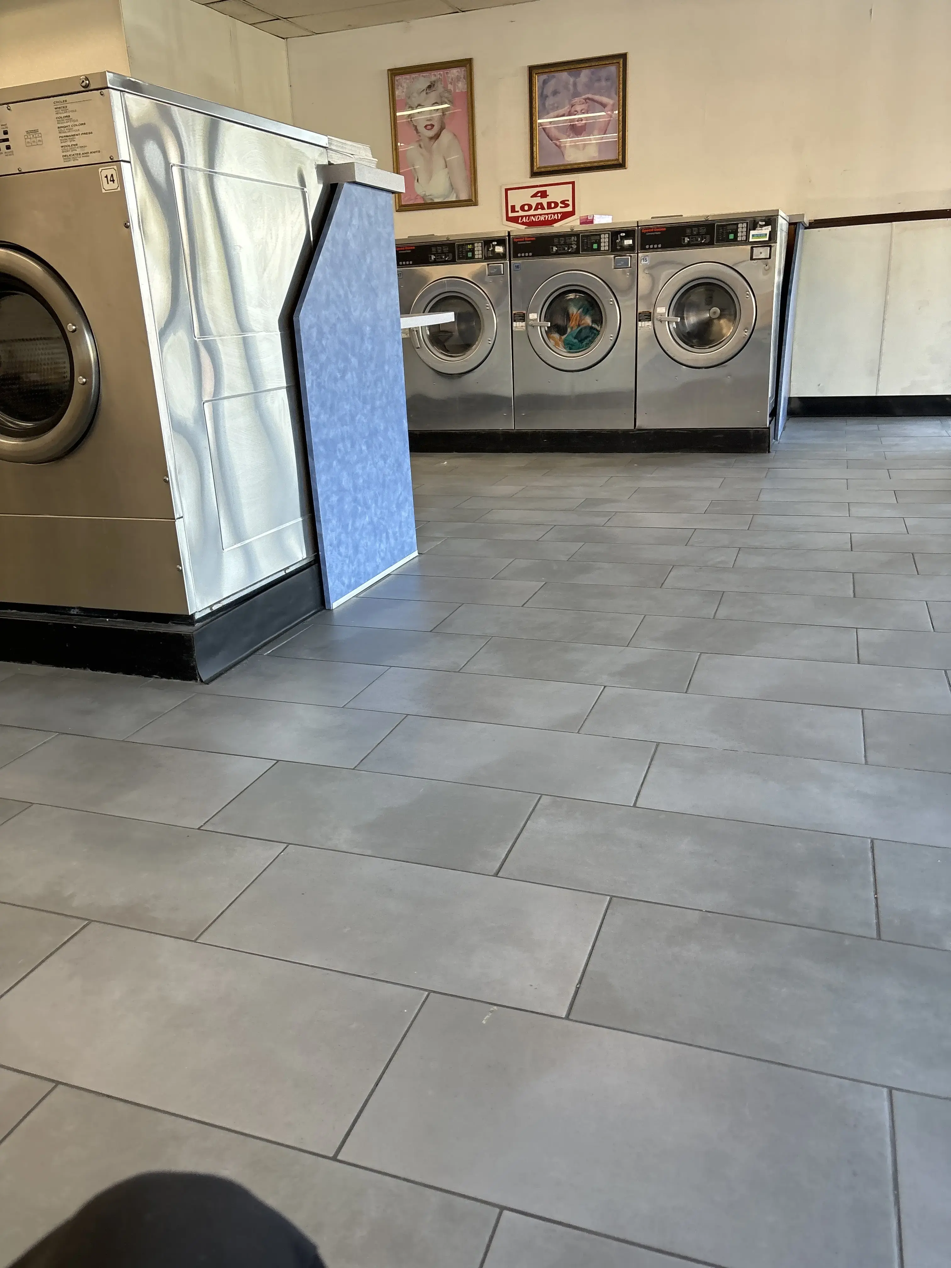 The Laundry King (LaundryDay) thumbnail 2