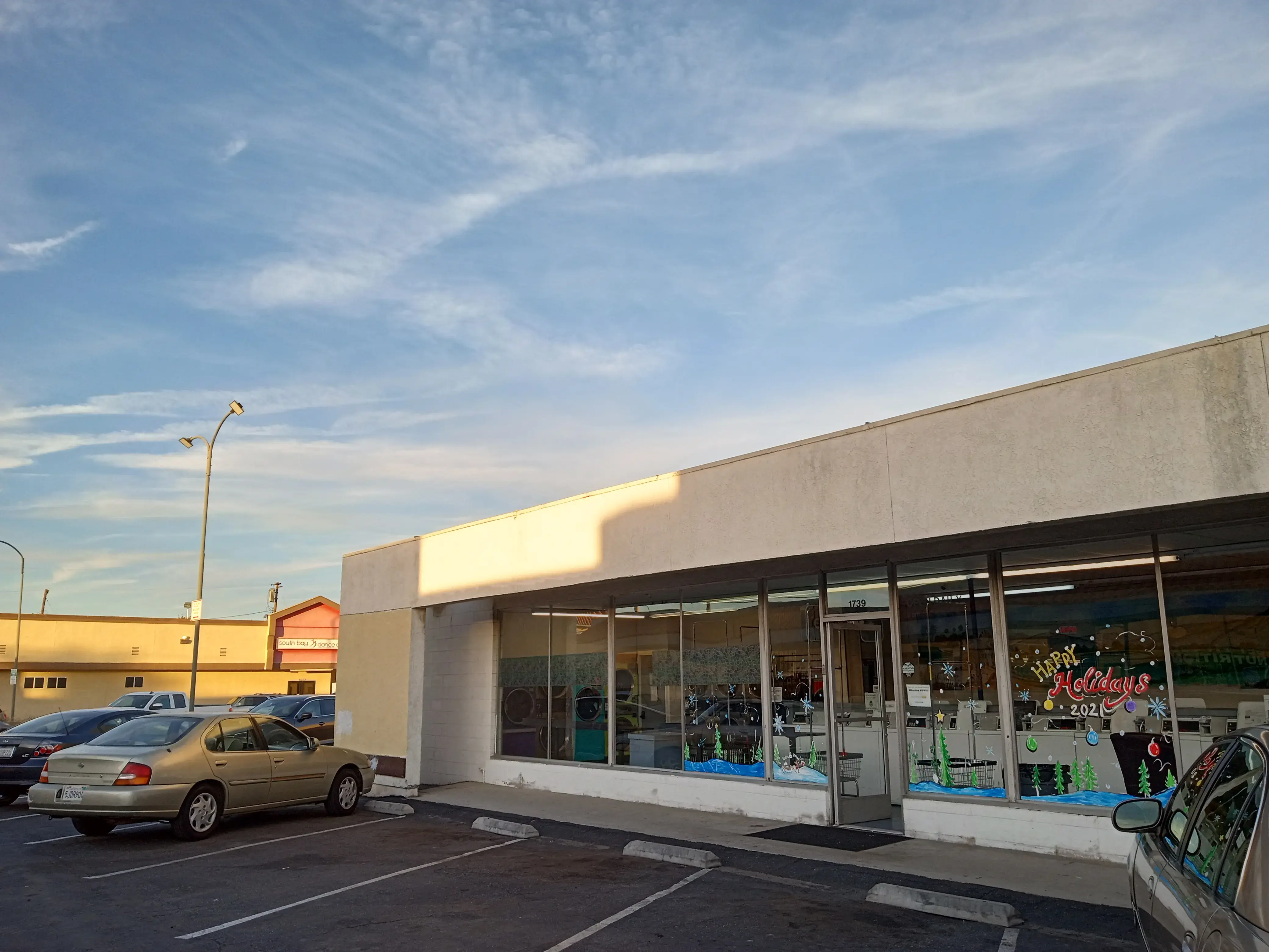 The Laundry Lass Laundromat and Fluff & Fold location