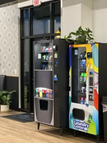 The Laundry Lounge thumbnail 7