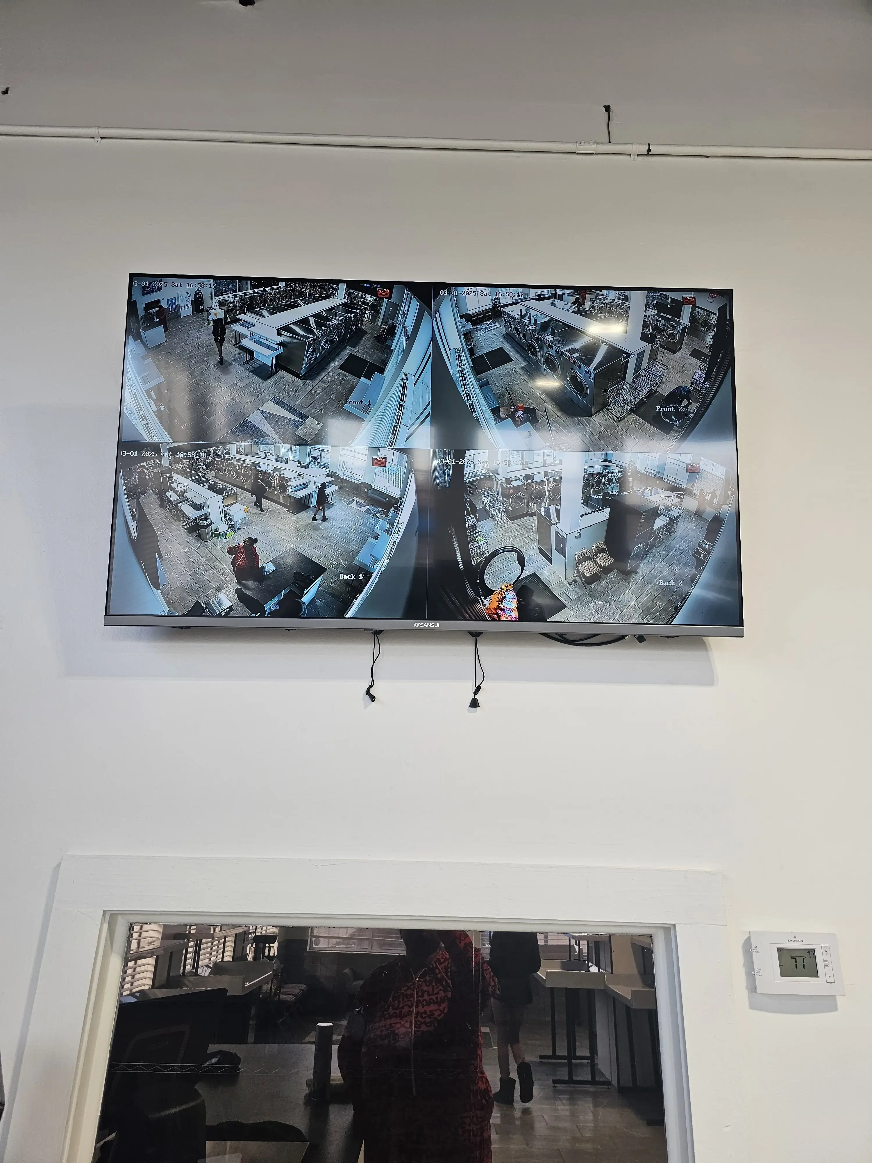 The Laundry Lounge - Image 8