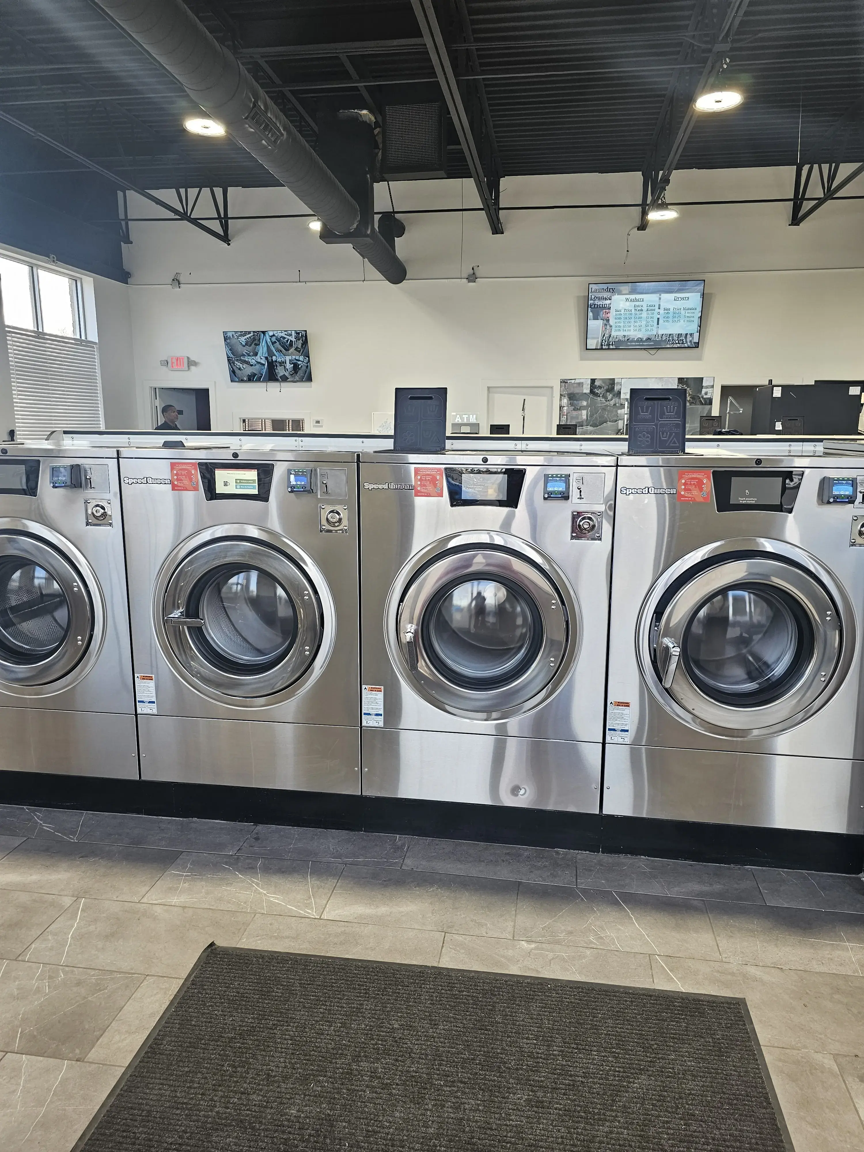 The Laundry Lounge thumbnail 1