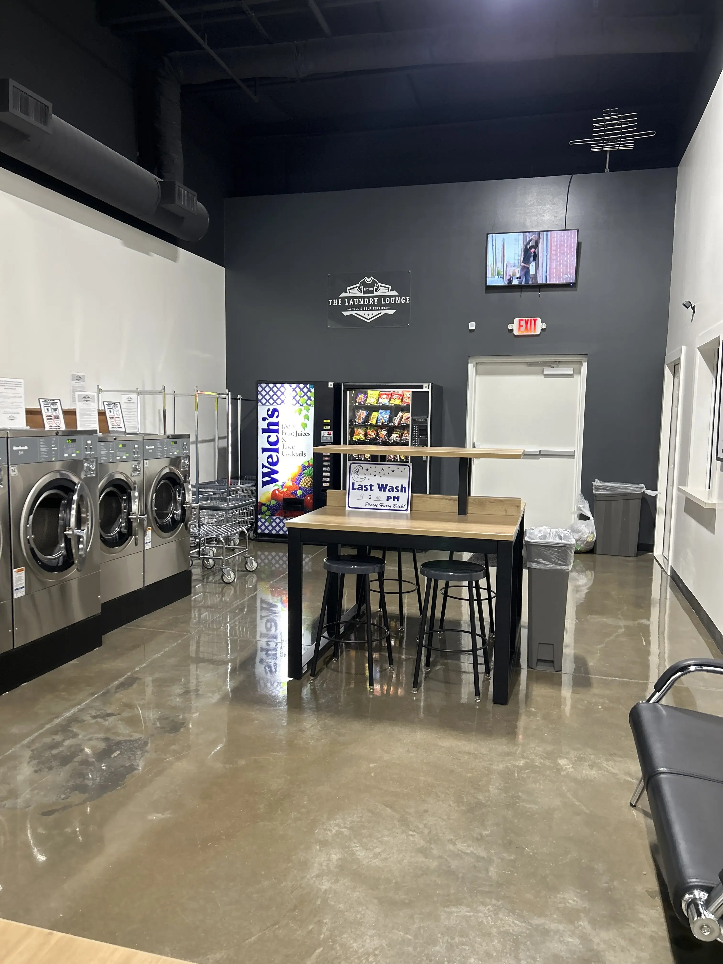 The Laundry Lounge thumbnail 6