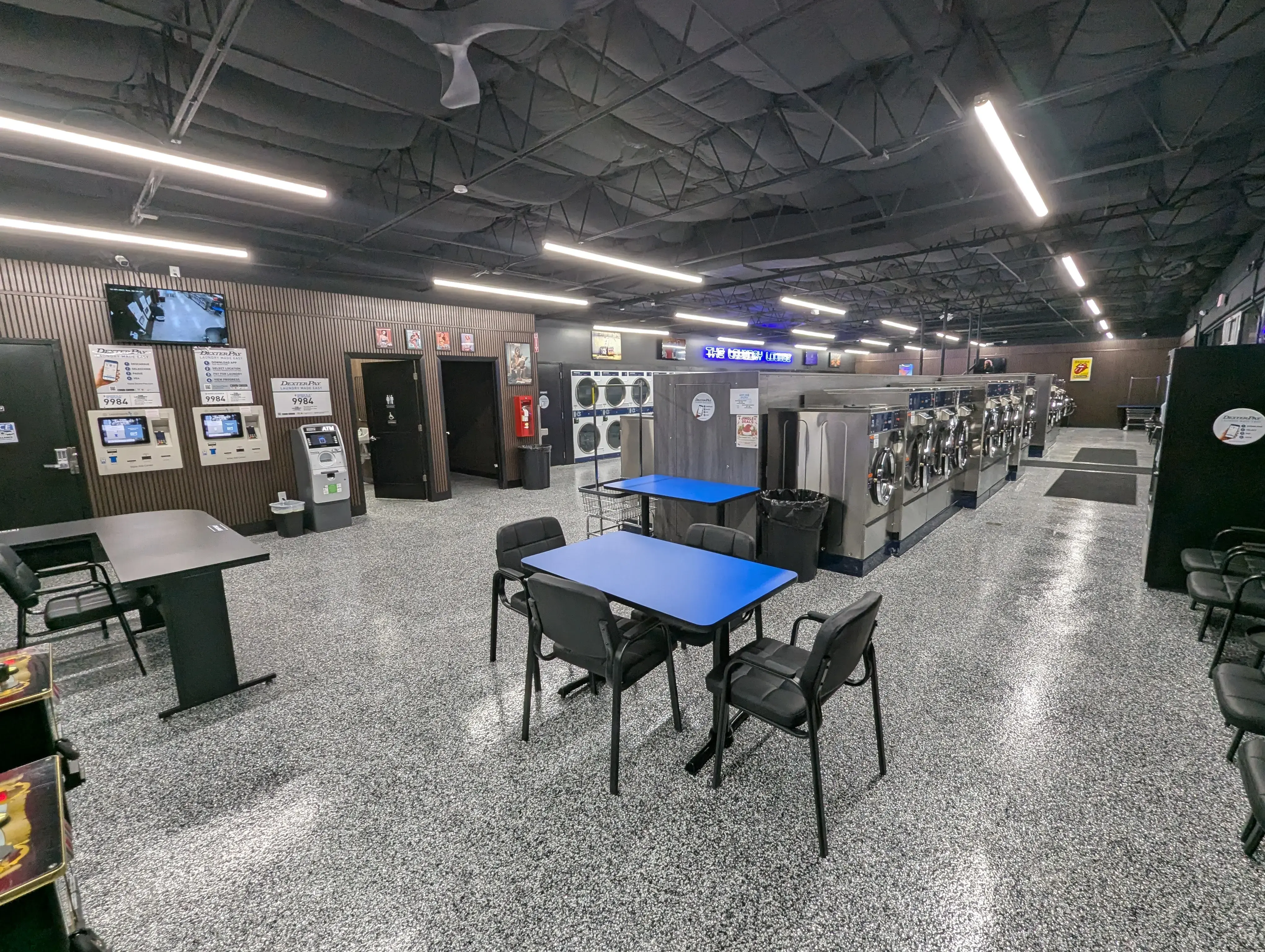 The Laundry Lounge - Image 16