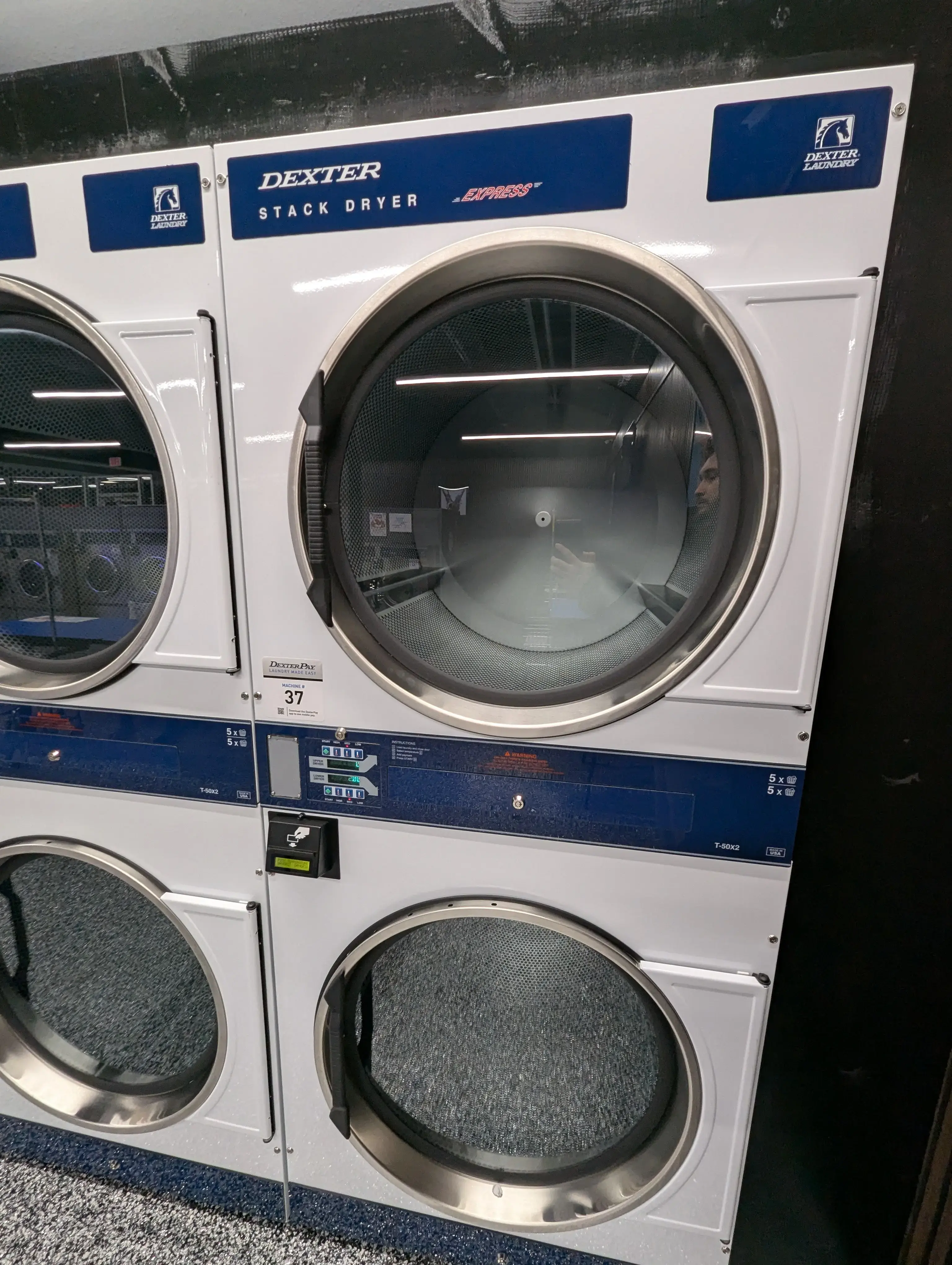 The Laundry Lounge - Image 10