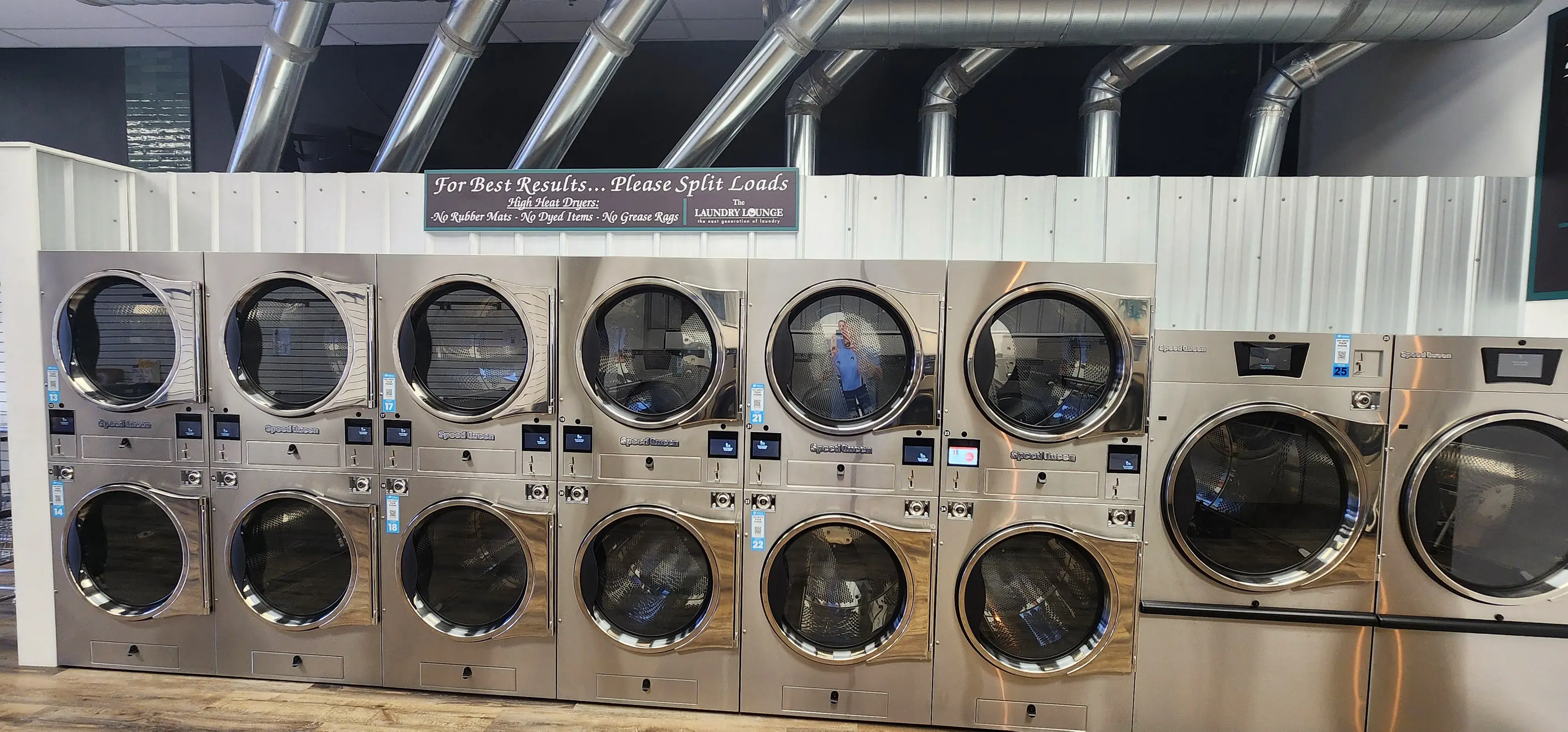 The Laundry Lounge - Image 9