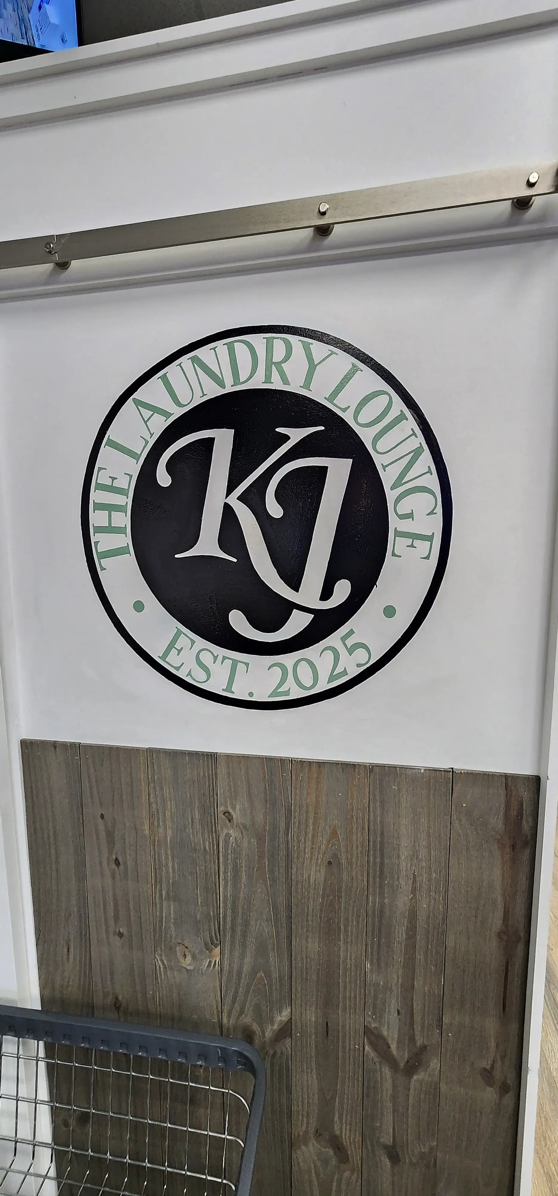 The Laundry Lounge - Image 8