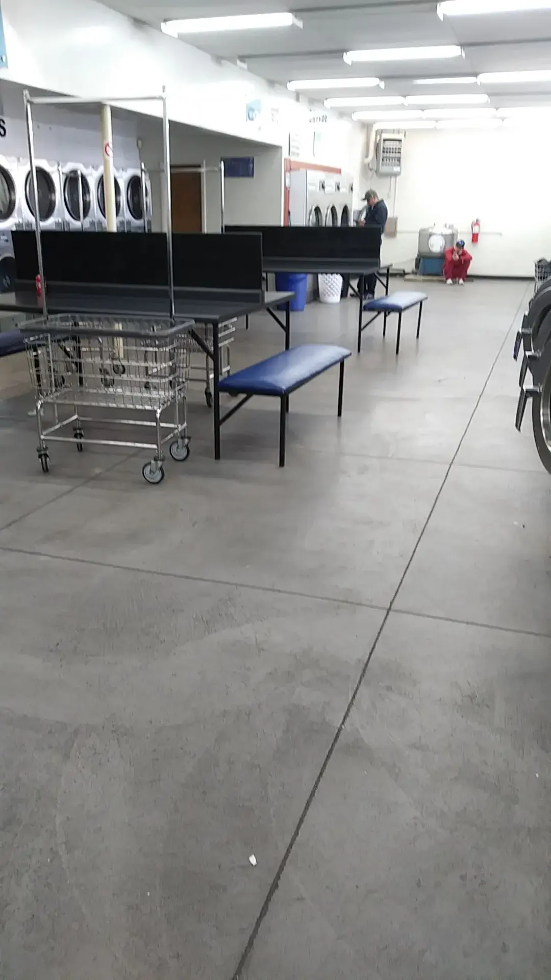 The Laundry Lounge thumbnail 9