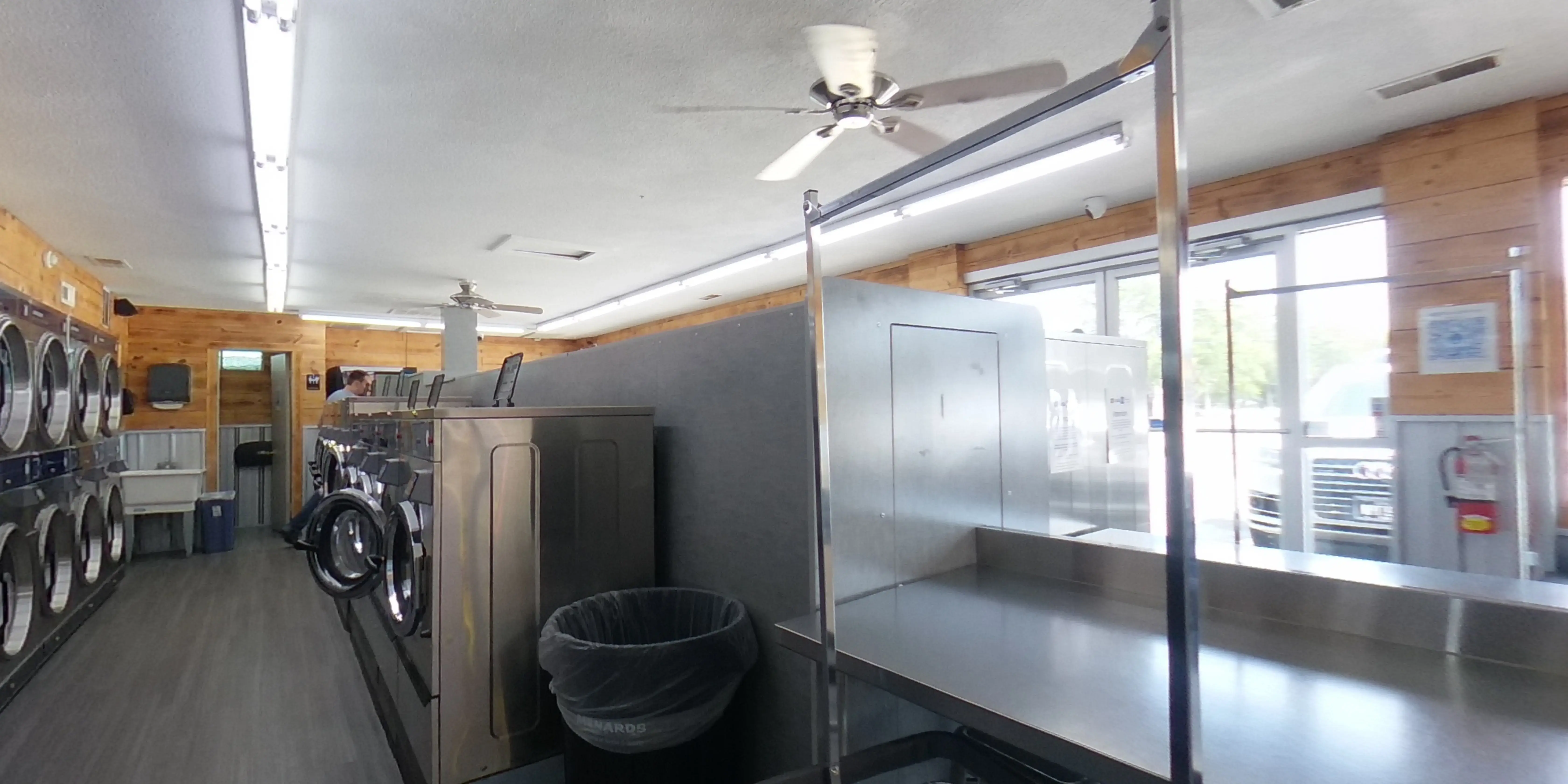 The Laundry Place thumbnail 17