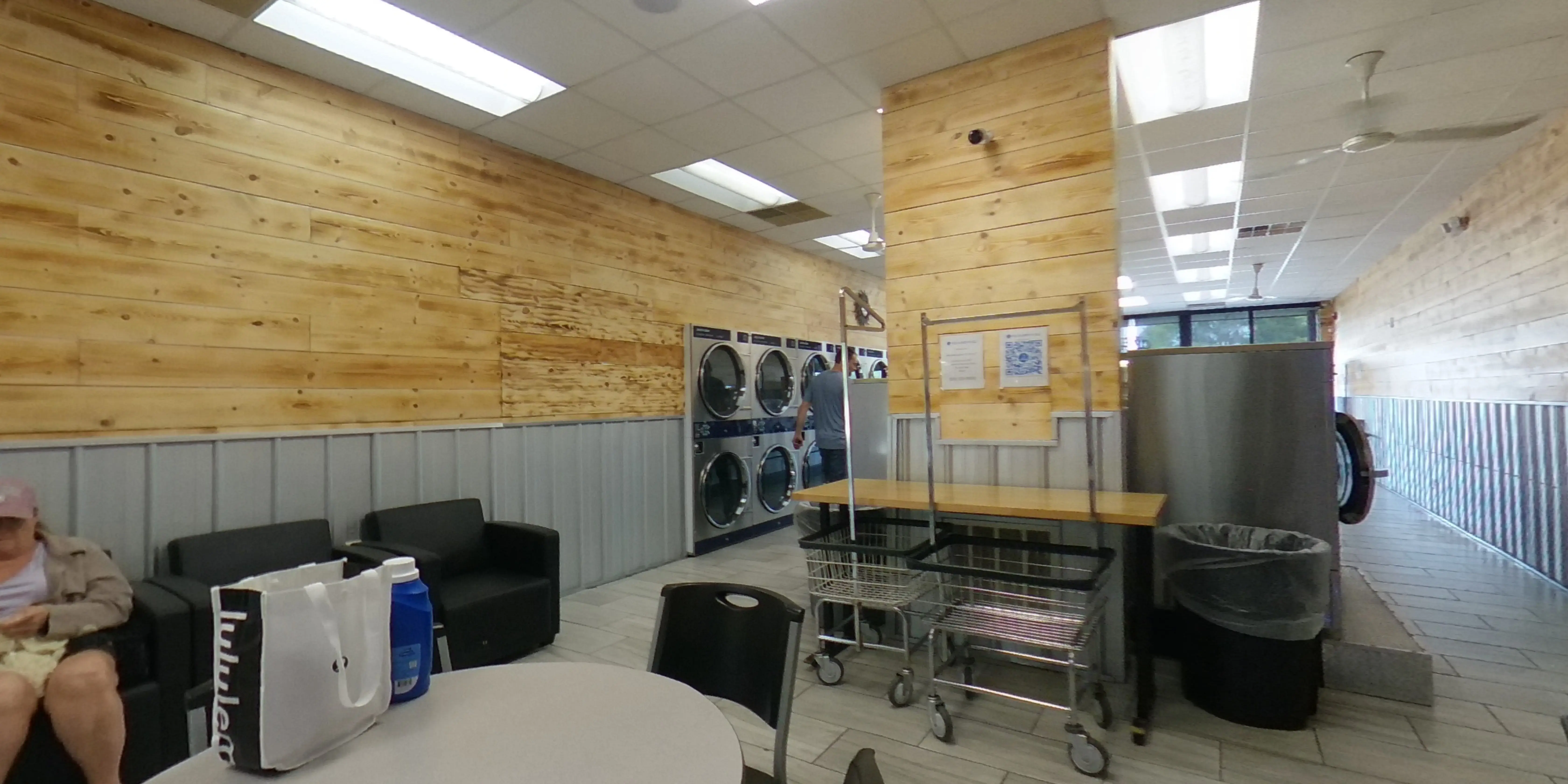 The Laundry Place thumbnail 18