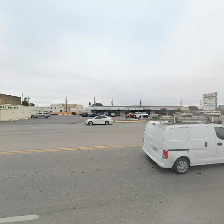 The Laundry Queen thumbnail 7