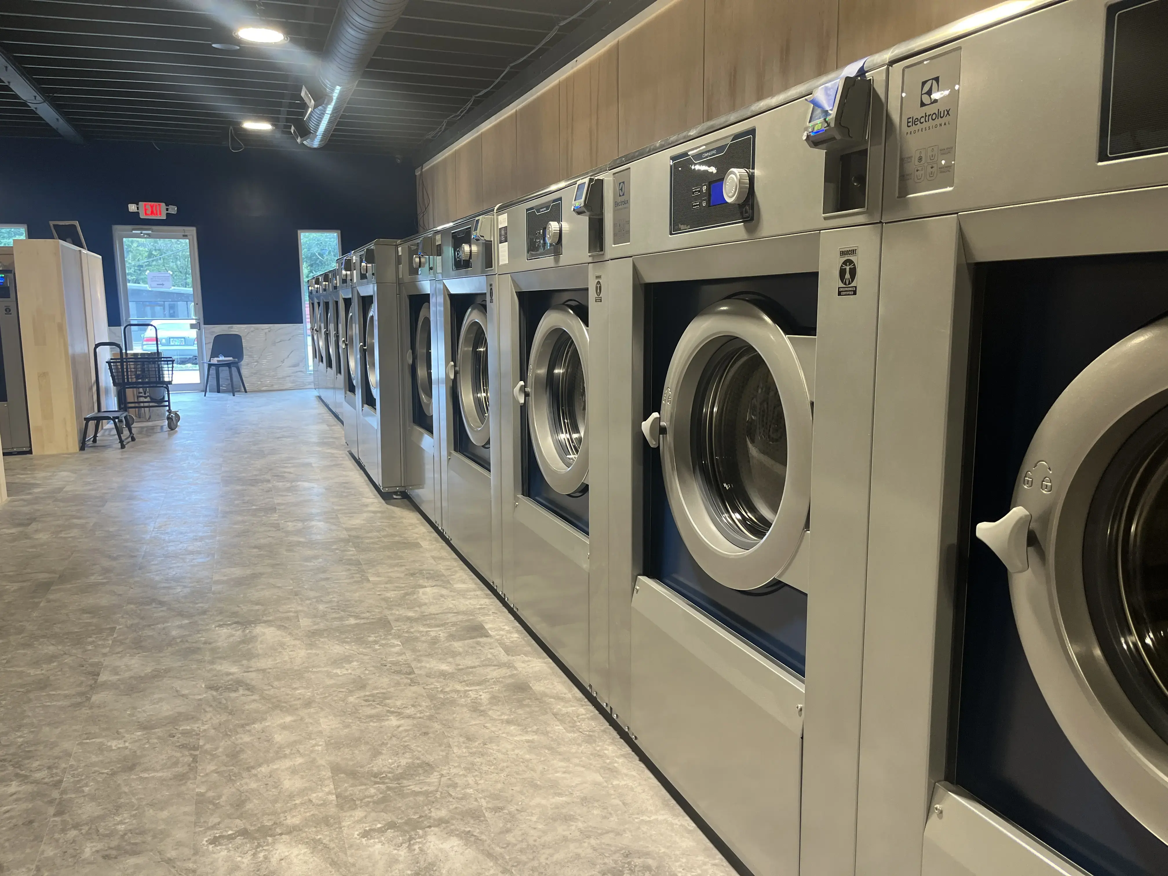 The Laundry Rack Saint Albans location