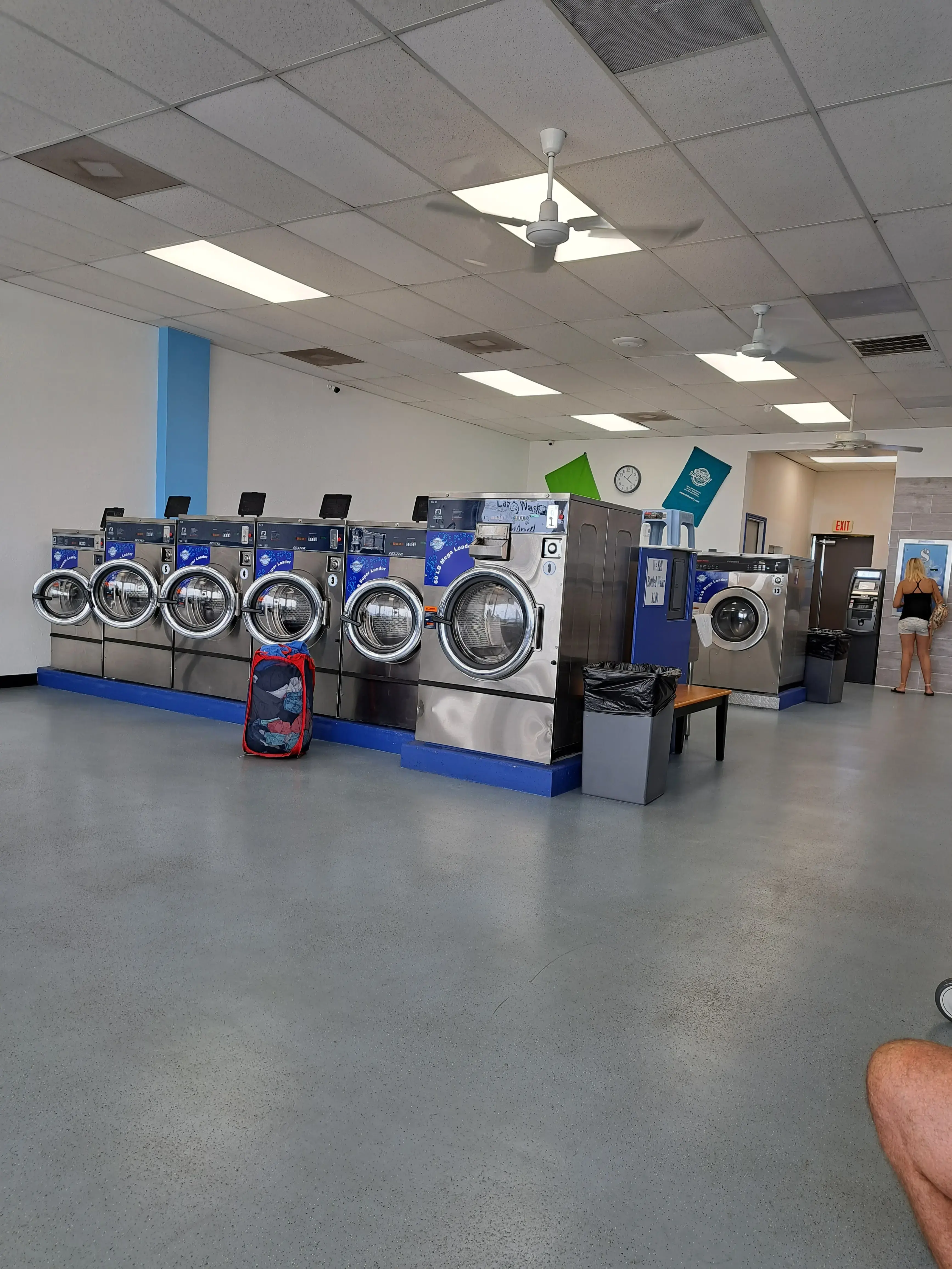 The Laundry Room - Palm Bay thumbnail 3