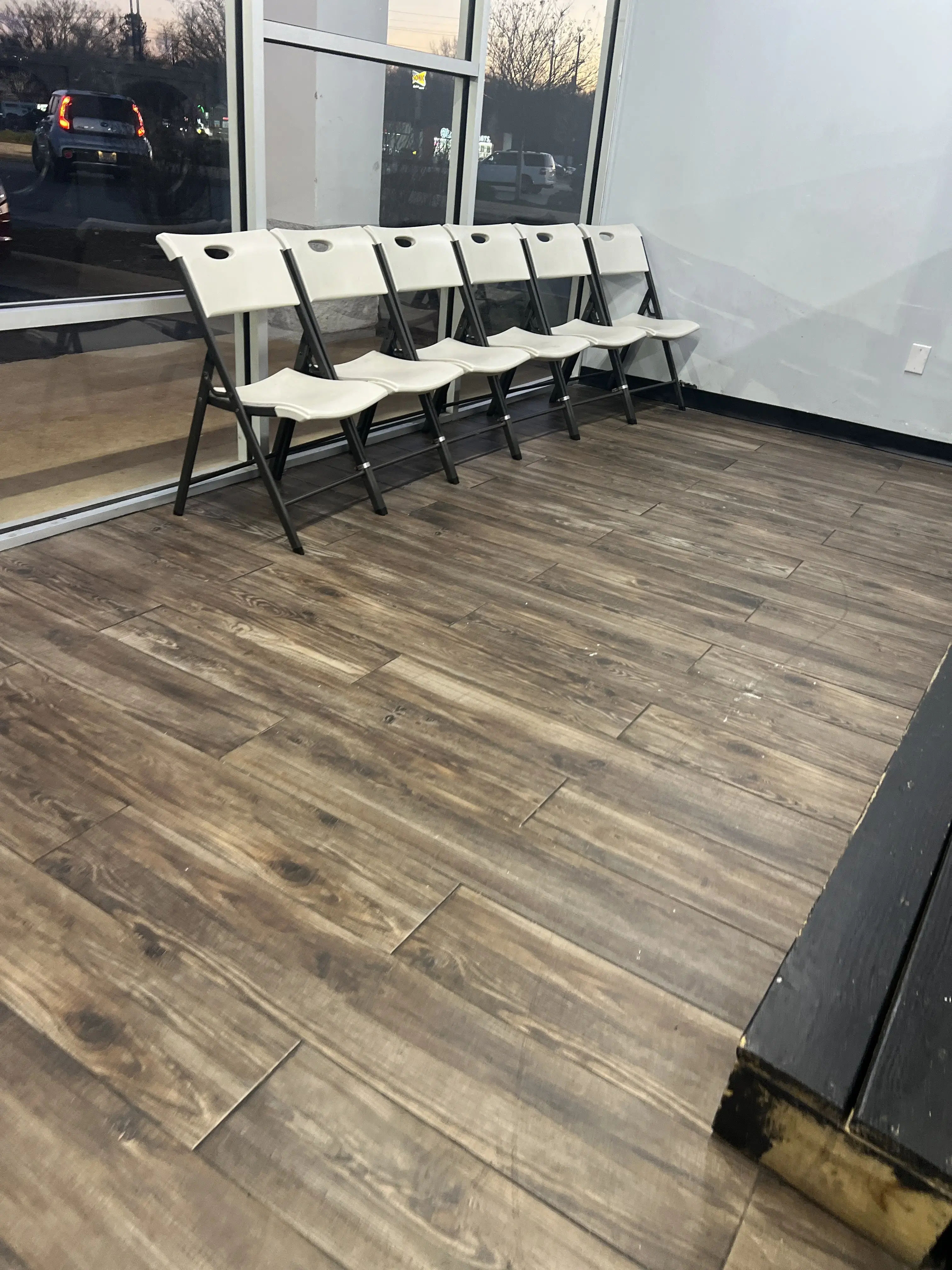 The Laundry Room thumbnail 9