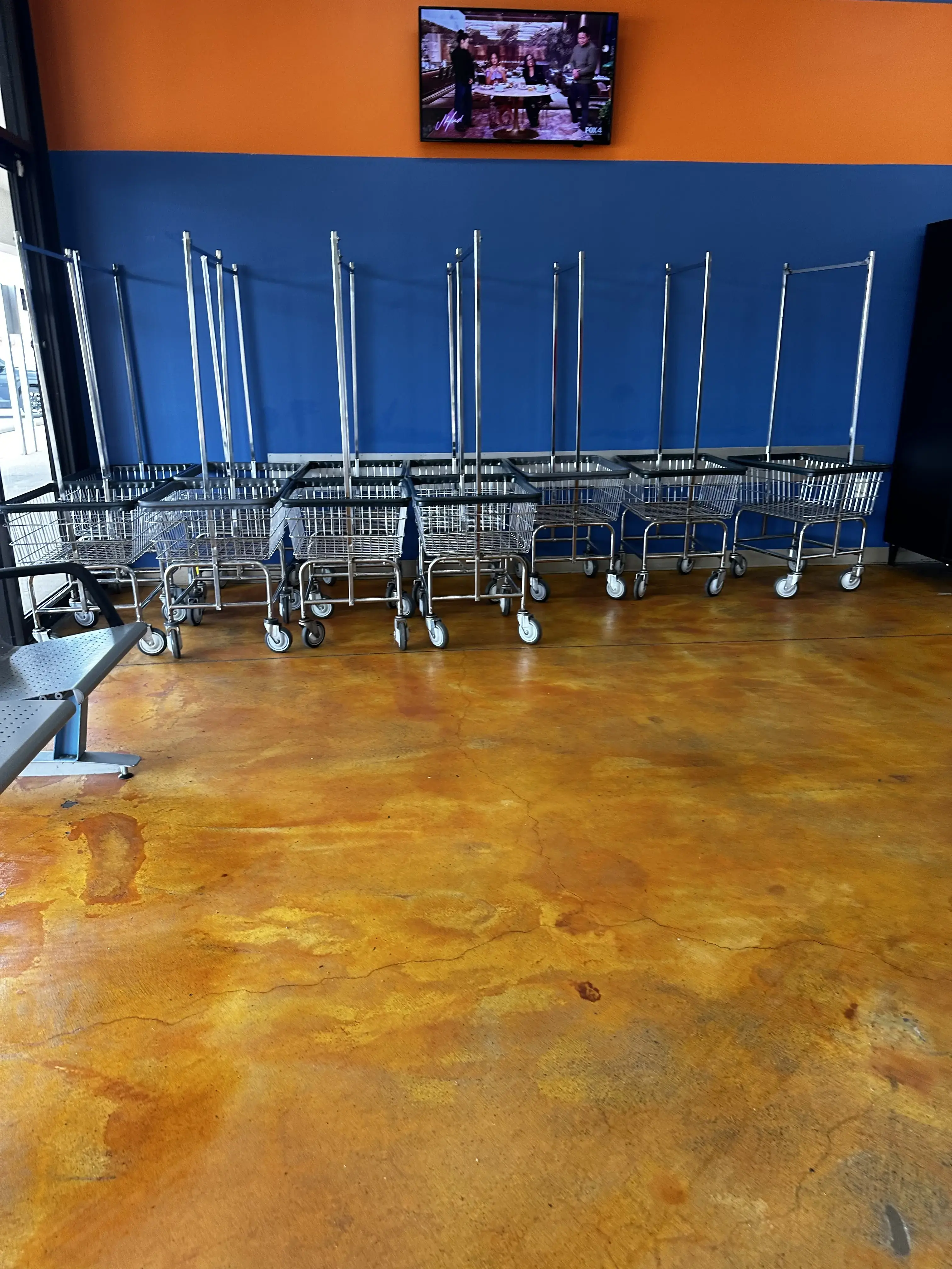 The Laundry Room - Image 2