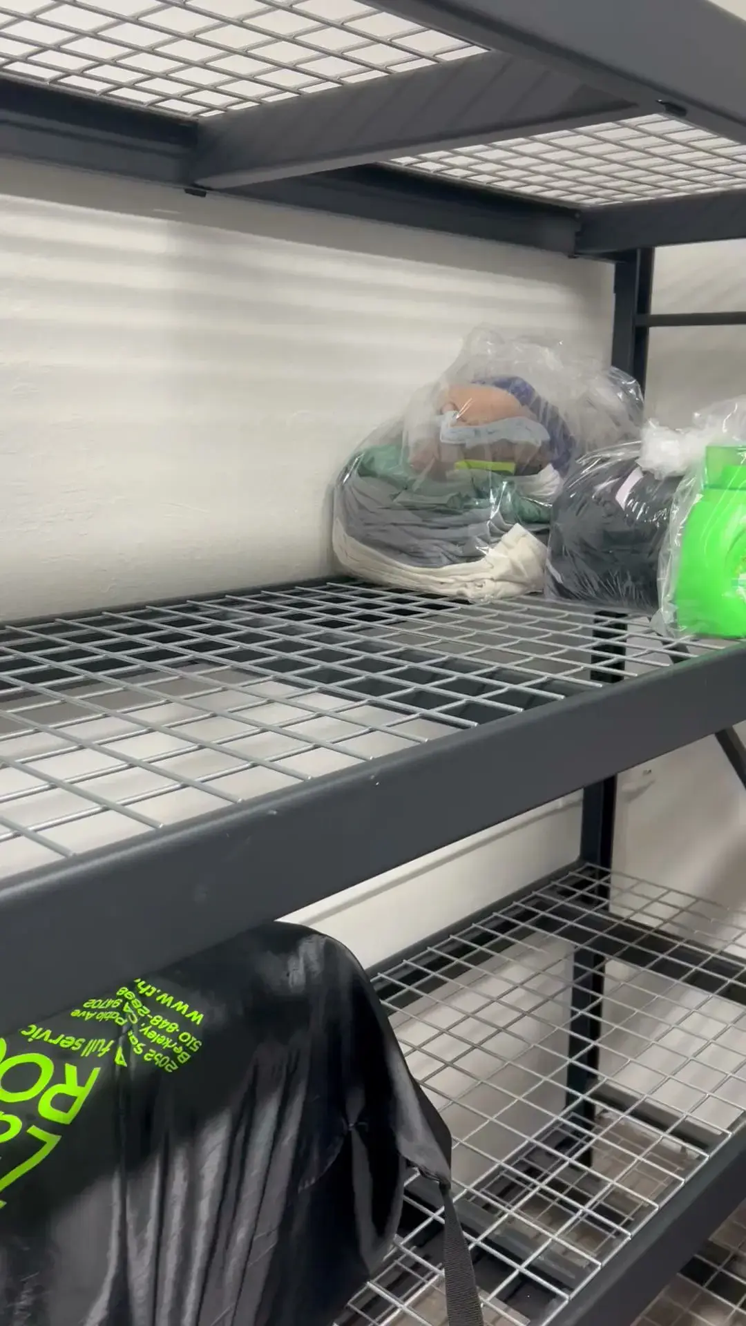 The Laundry Room thumbnail 18