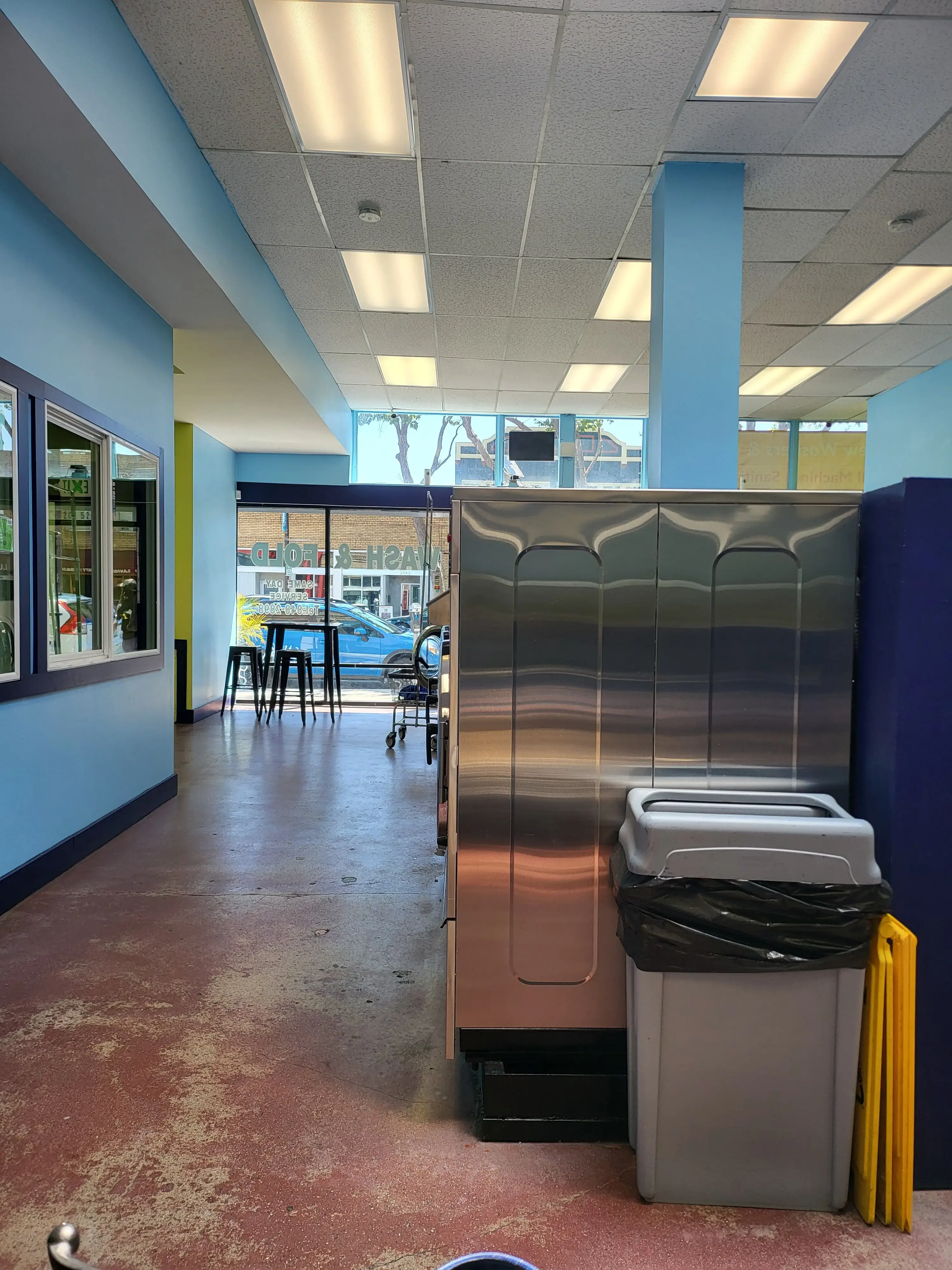 The Laundry Room thumbnail 6