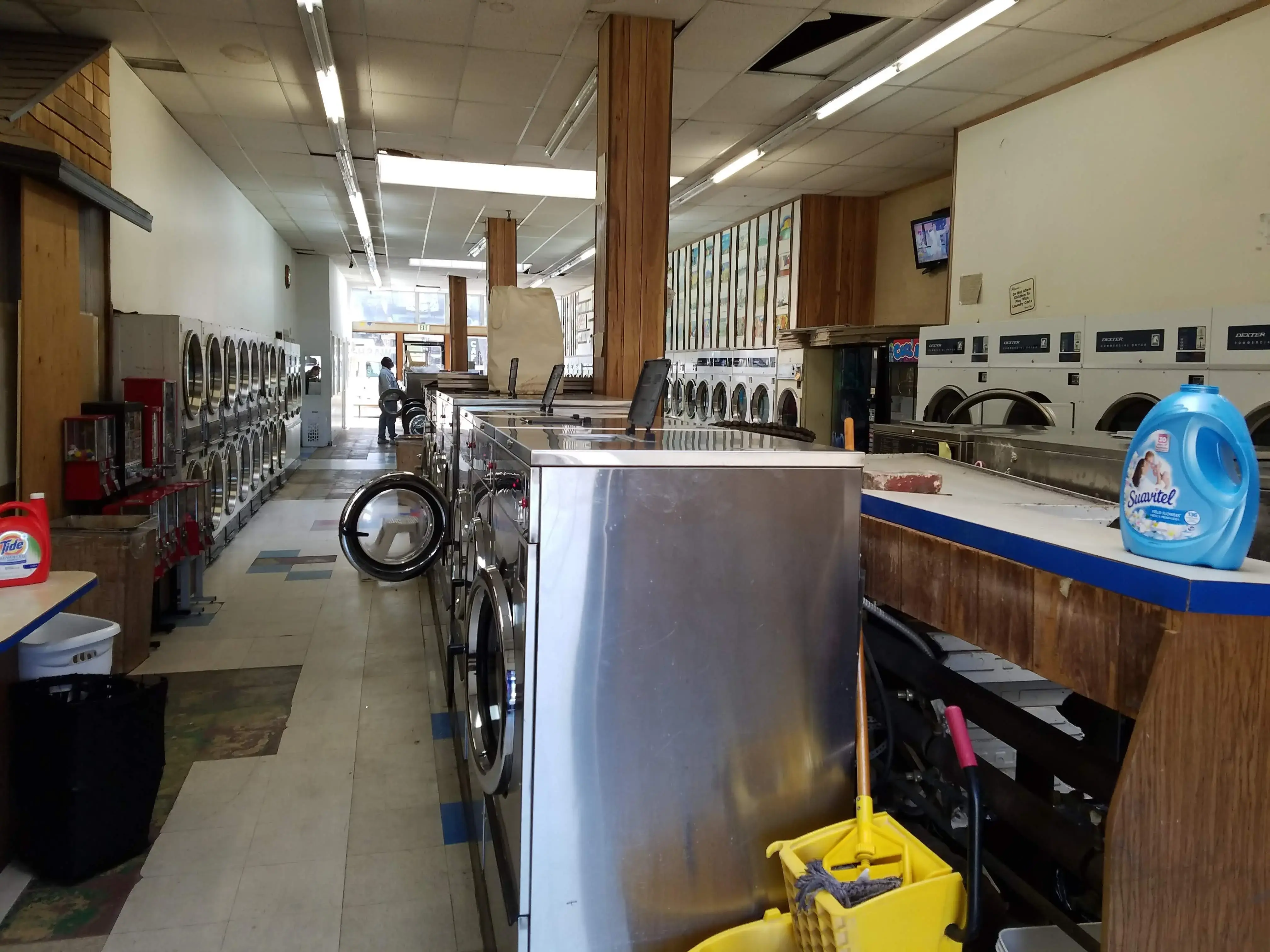 The Laundry Room thumbnail 19