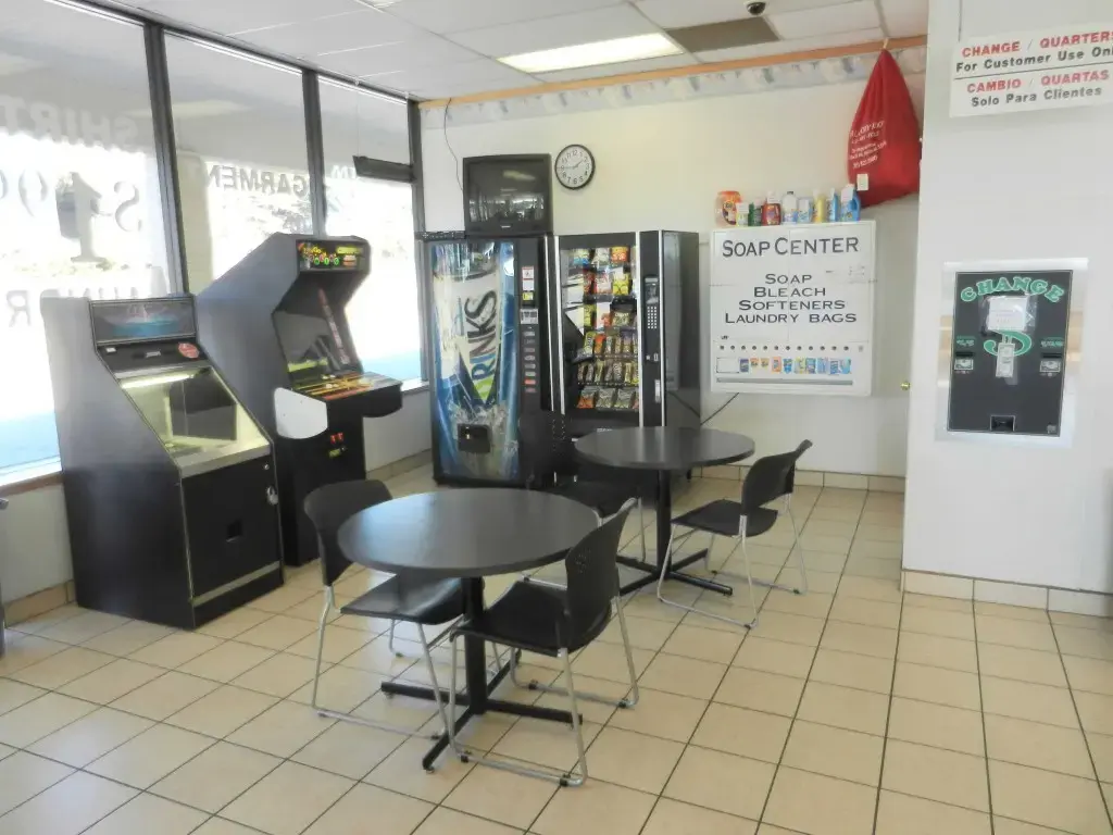 The Laundry Room thumbnail 2