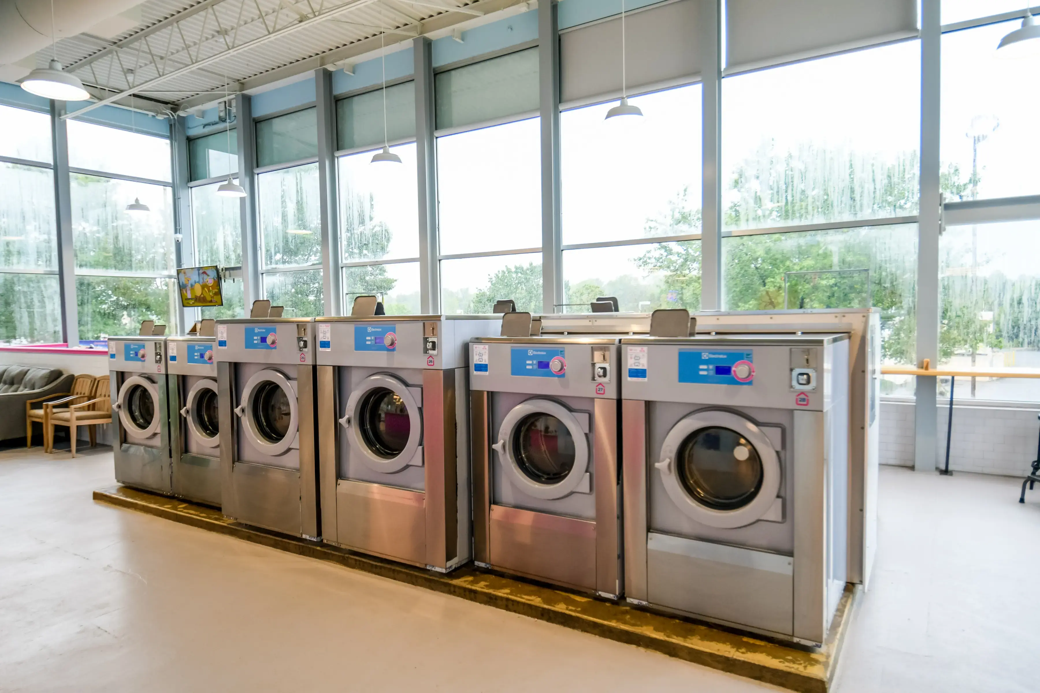 The Laundry Room thumbnail 3
