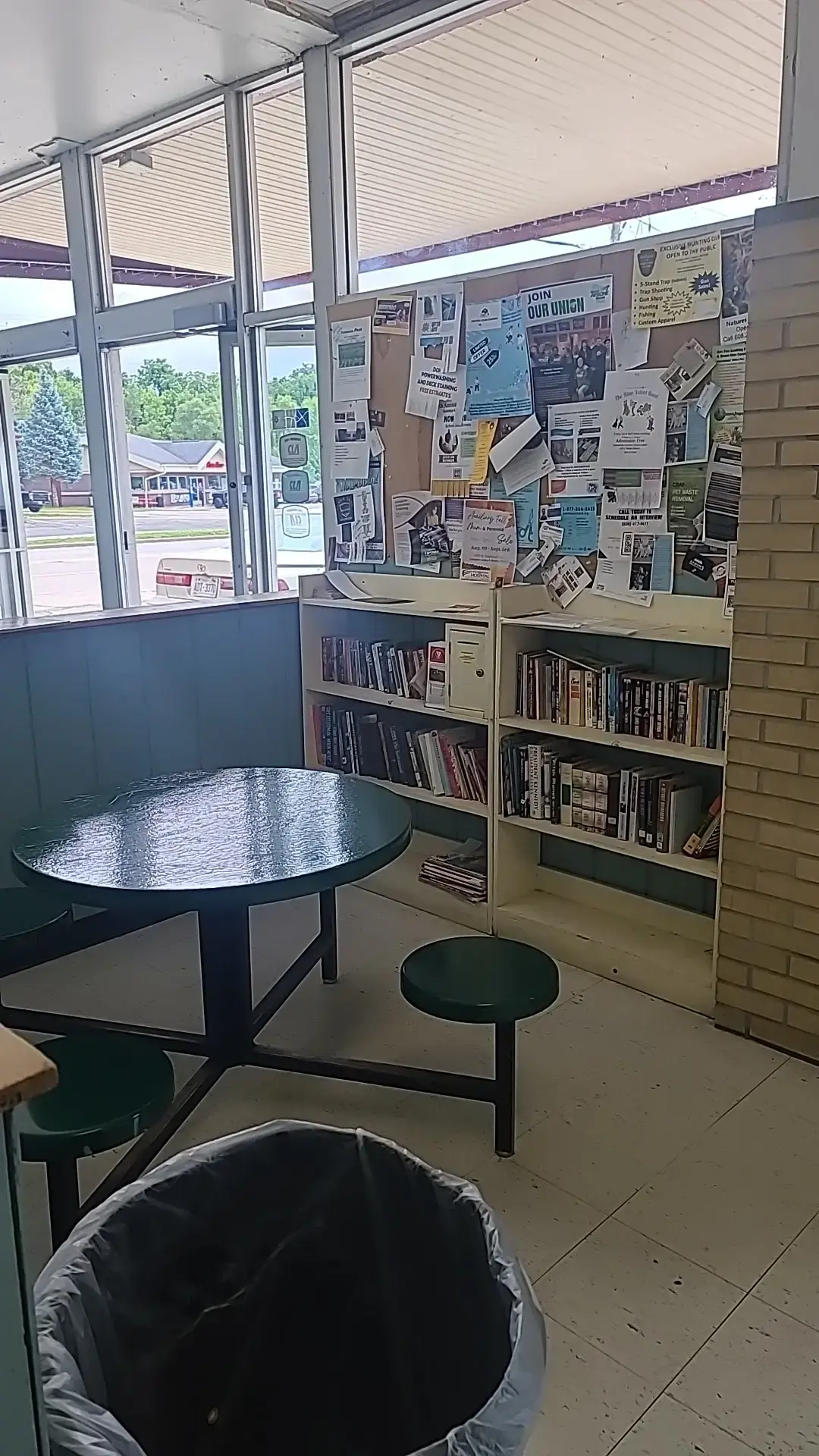 The Laundry Room - Image 16